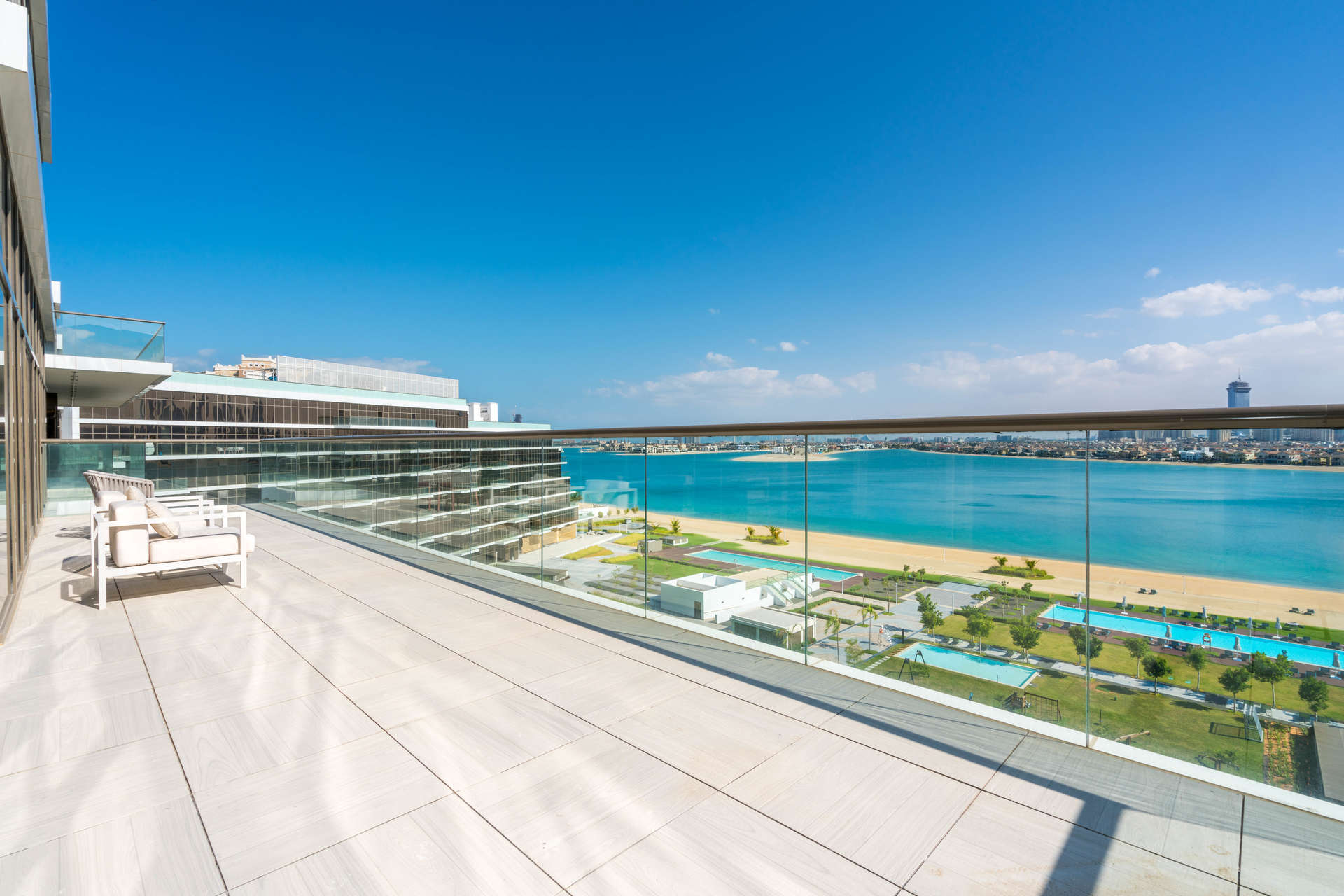 Luxurious dining area with panoramic views in Palm Jumeirah penthouse for sale