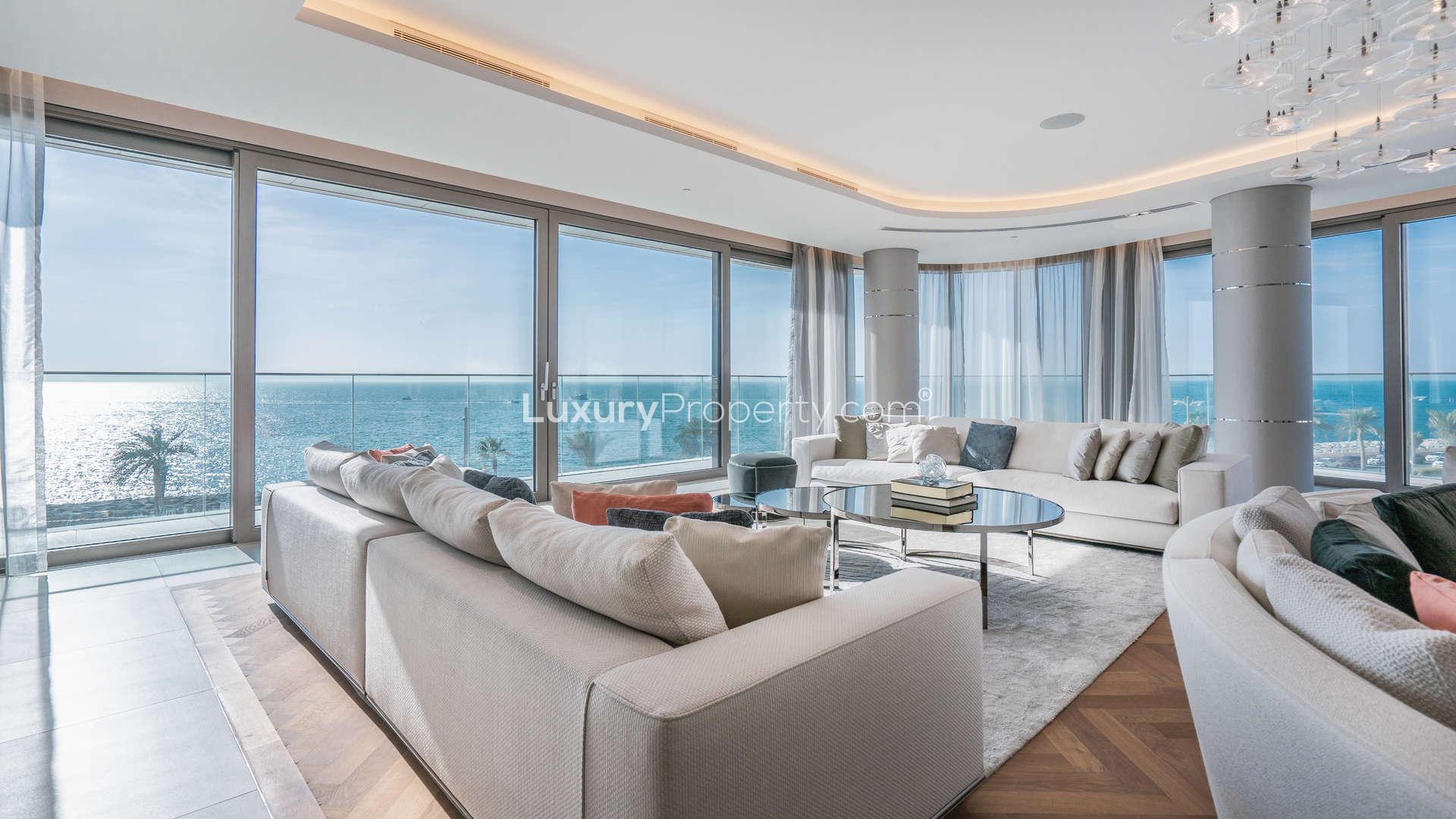 Luxurious bedroom in penthouse at W Residences, Palm Jumeirah, with ocean view
