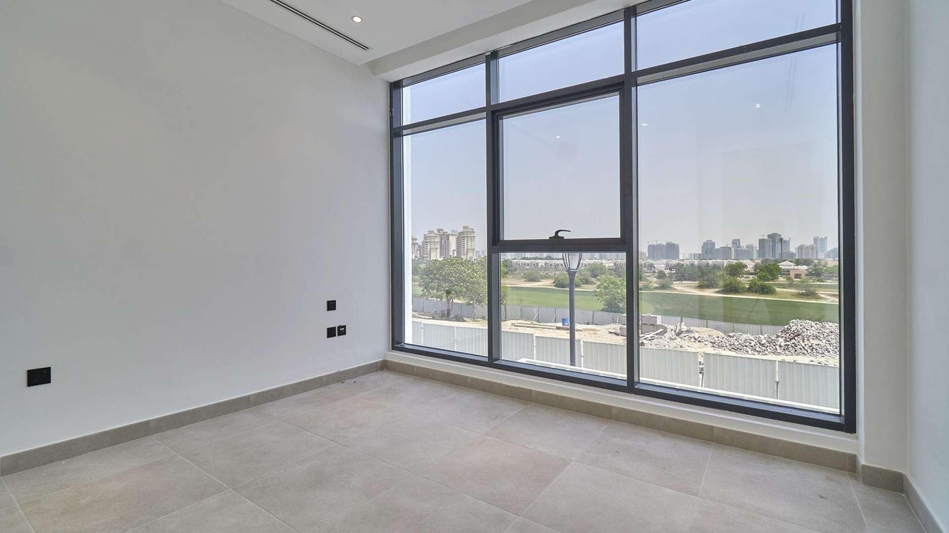 Modern interior of 4-bedroom townhouse in Jumeirah Golf Estates, Jumeirah Luxury community