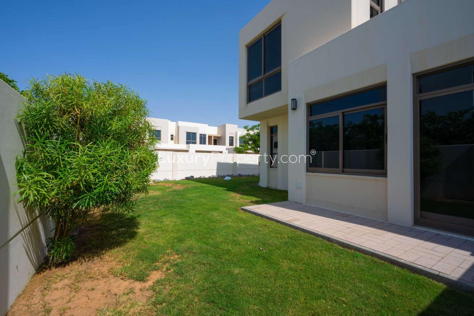 4-bedroom corner townhouse in Hayat, Town Square, available for rent, exterior view