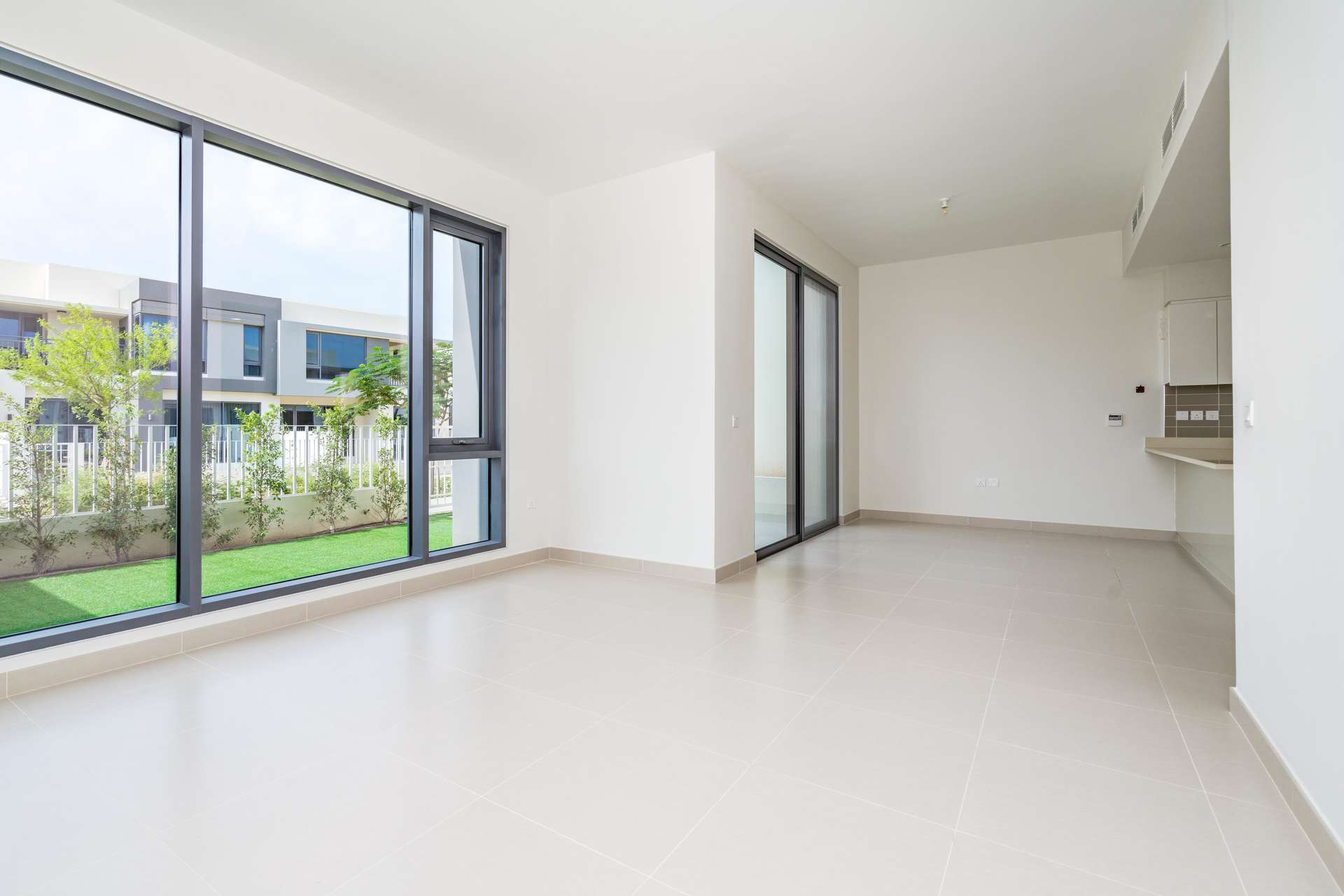 Bright bedroom with built-in wardrobe in 4-bedroom villa, Maple 2, Dubai Hills Estate