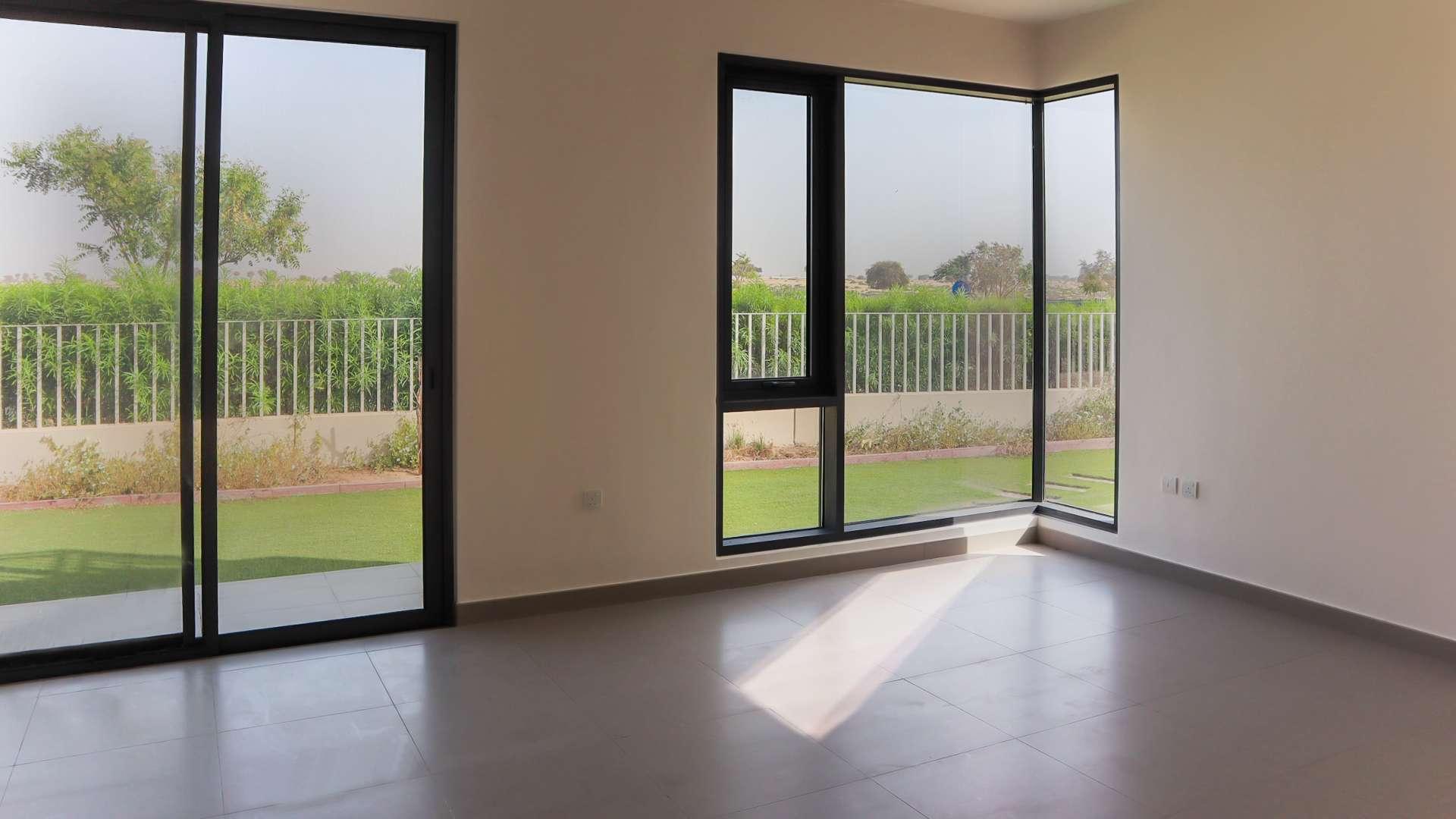 Modern 4-bedroom townhouse with garage in Dubai Hills Estate, Maple community, for rent