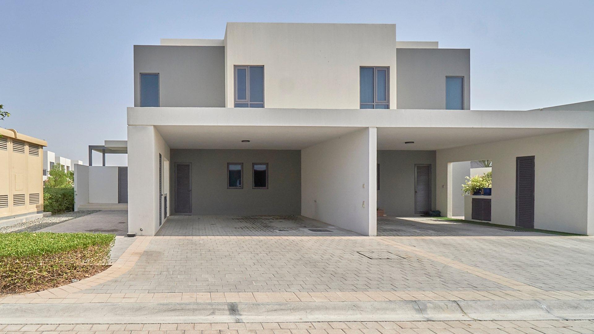 Furnished 4-bedroom corner townhouse exterior in Maple 3, Dubai Hills Estate for rent