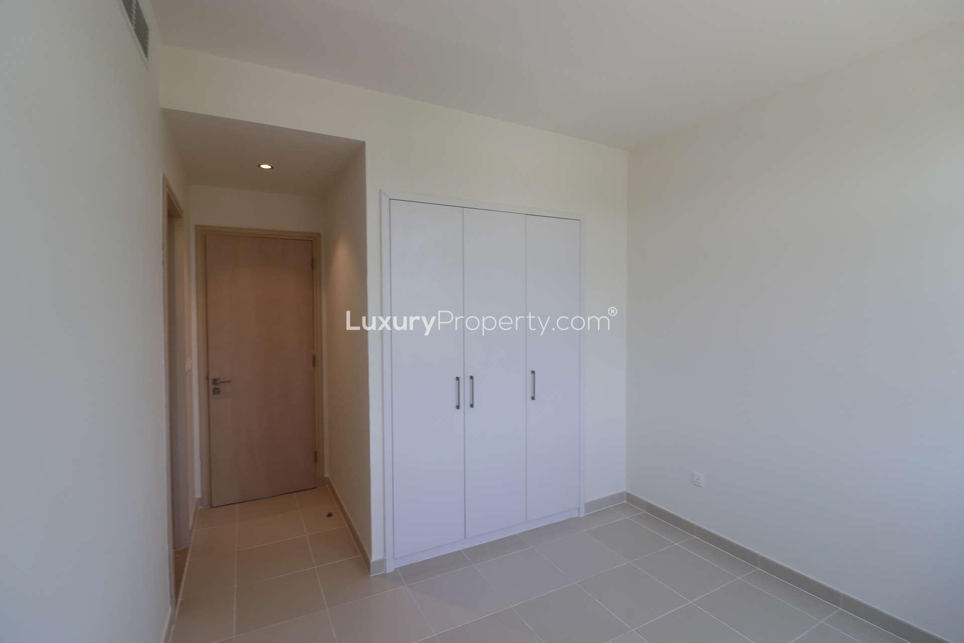Modern bathroom with dual sinks in Mira Oasis 4-bedroom townhouse for rent