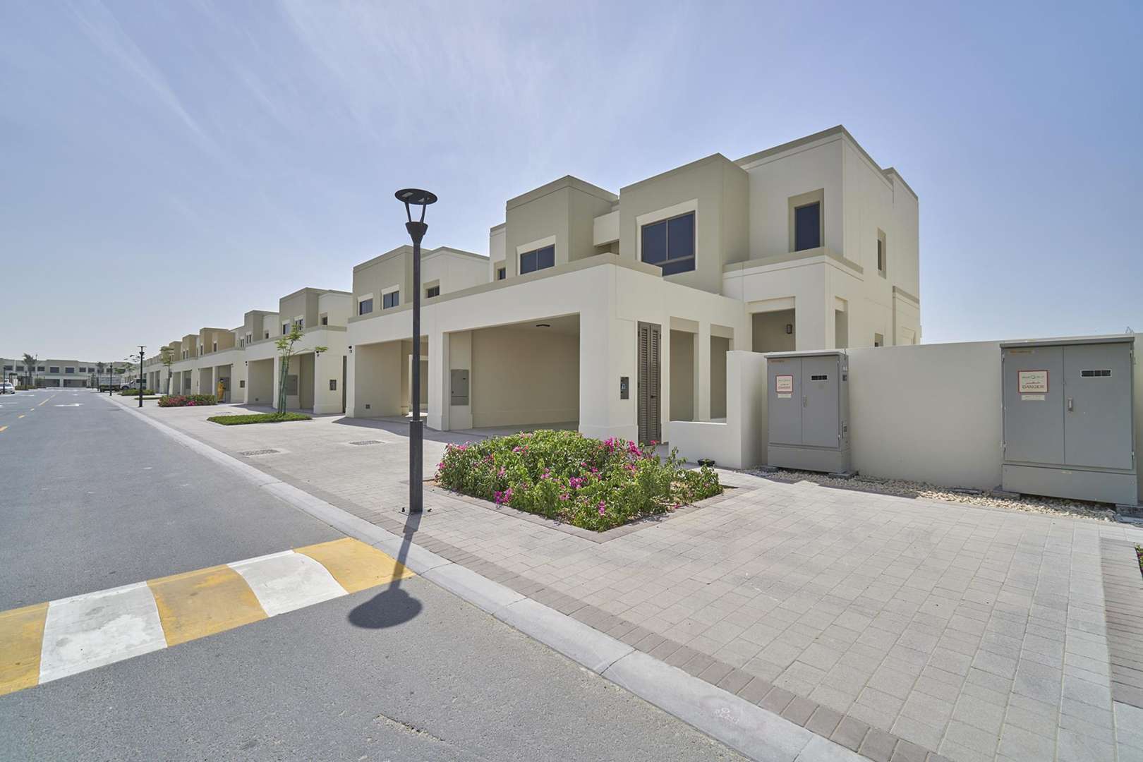 Elegant townhouse community pool in Naseem Townhouses, Town Square. Ideal rental property location