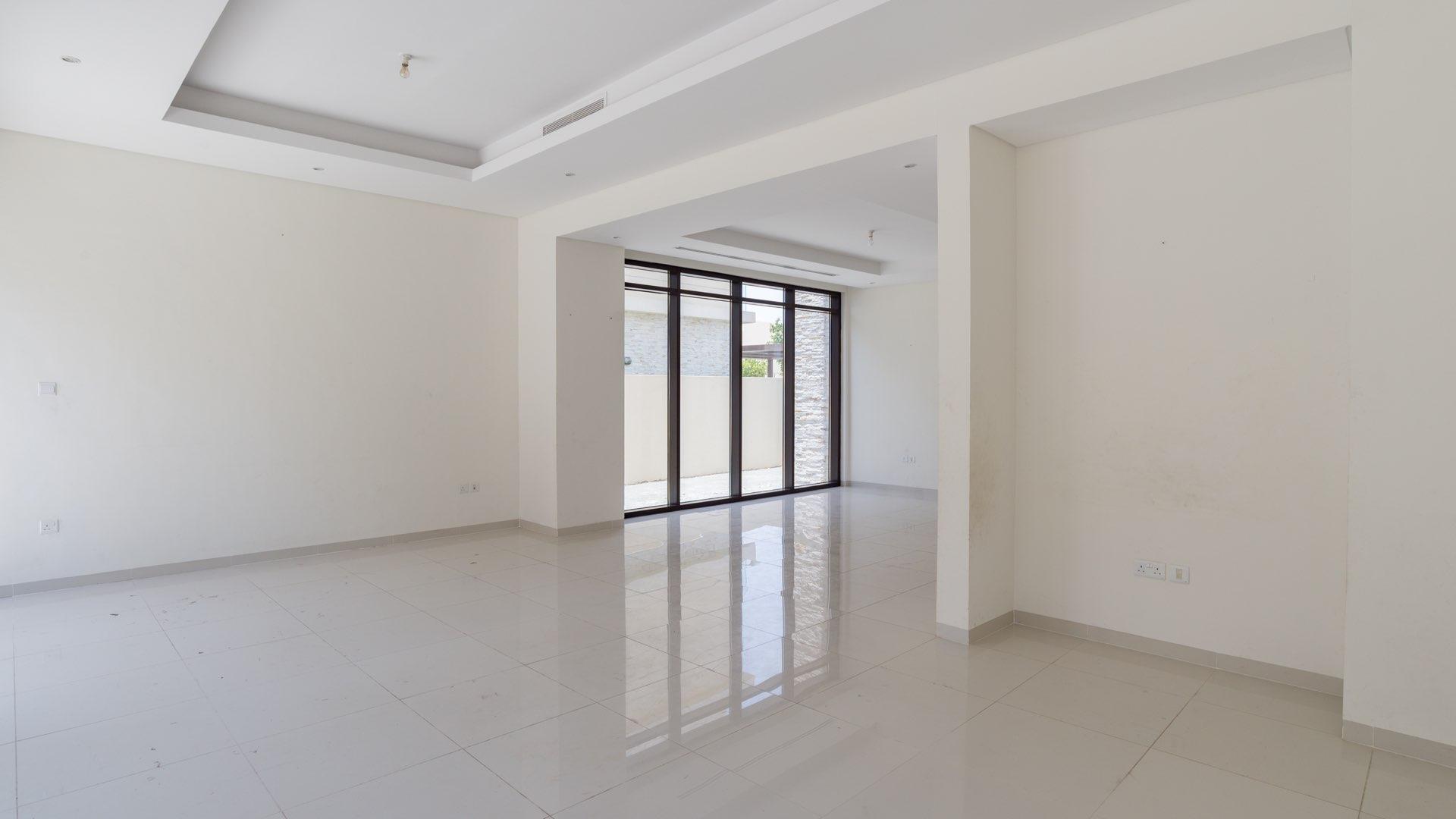 Spacious living area in 4-bedroom townhouse, Damac Hills, The Field, for rent