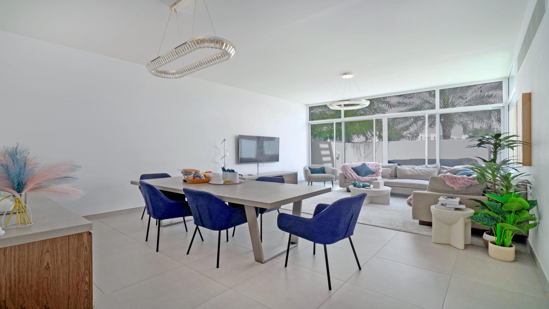 Modern 4-bedroom townhouse in Arabella, Mudon with garden, near park and pool for sale