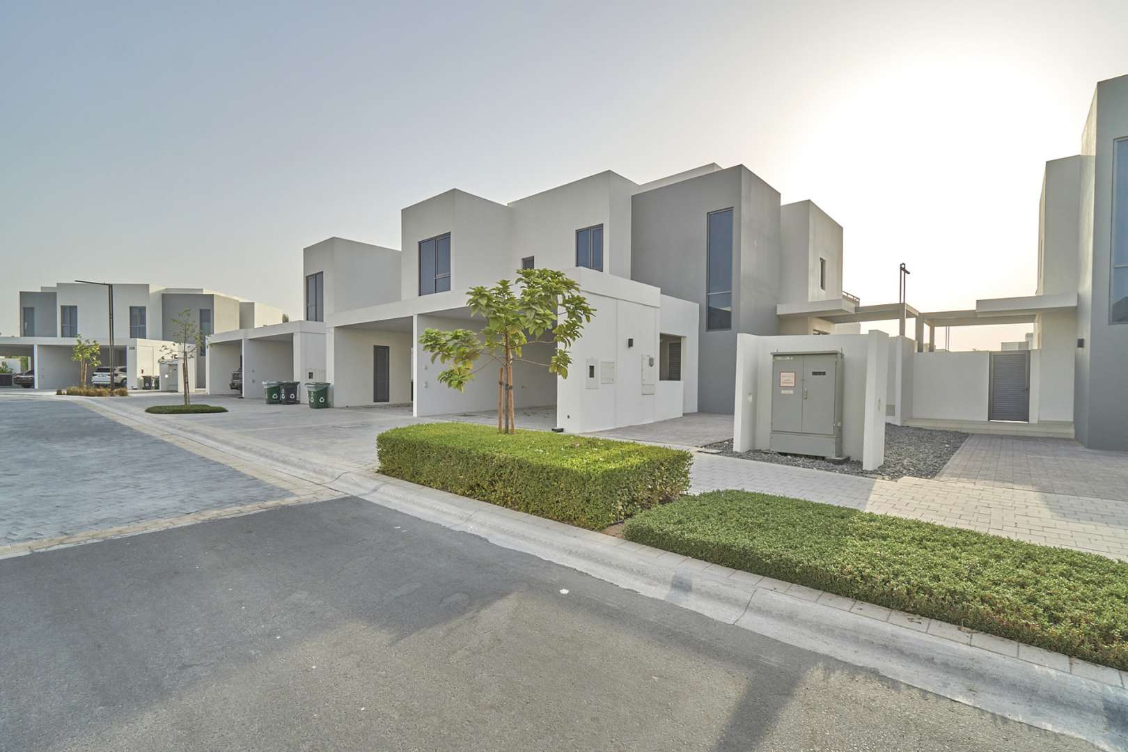 Spacious walk-in closet in upgraded four-bedroom townhouse, Dubai Hills Estate, Maple community