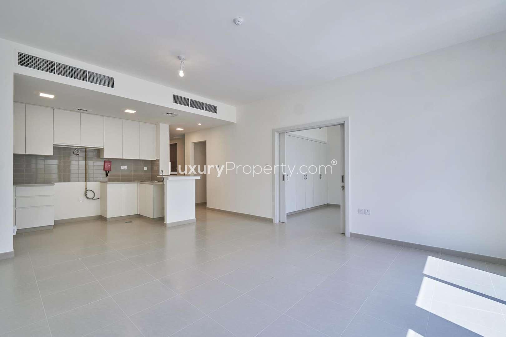 Modern kitchen in brand-new 4-bedroom townhouse for sale, Naseem, Town Square