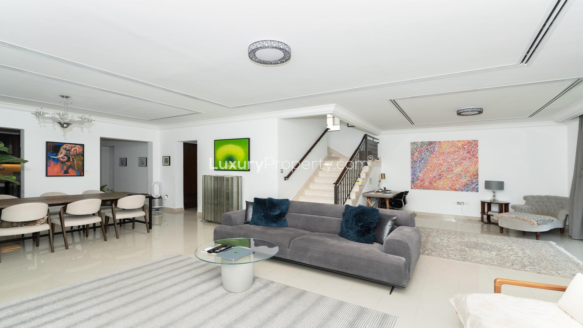 Contemporary living room in 4-bedroom villa, Arabian Ranches 2, Casa, open-plan design