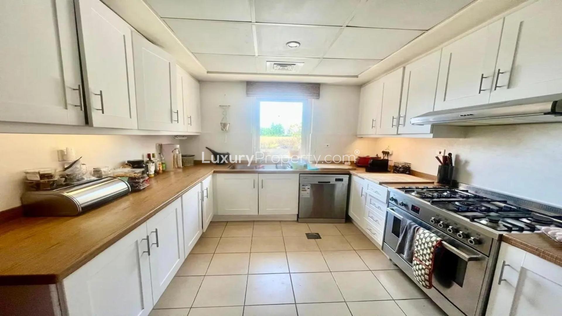 Villa with landscaped garden and pool in Palmera 3, Arabian Ranches for rent