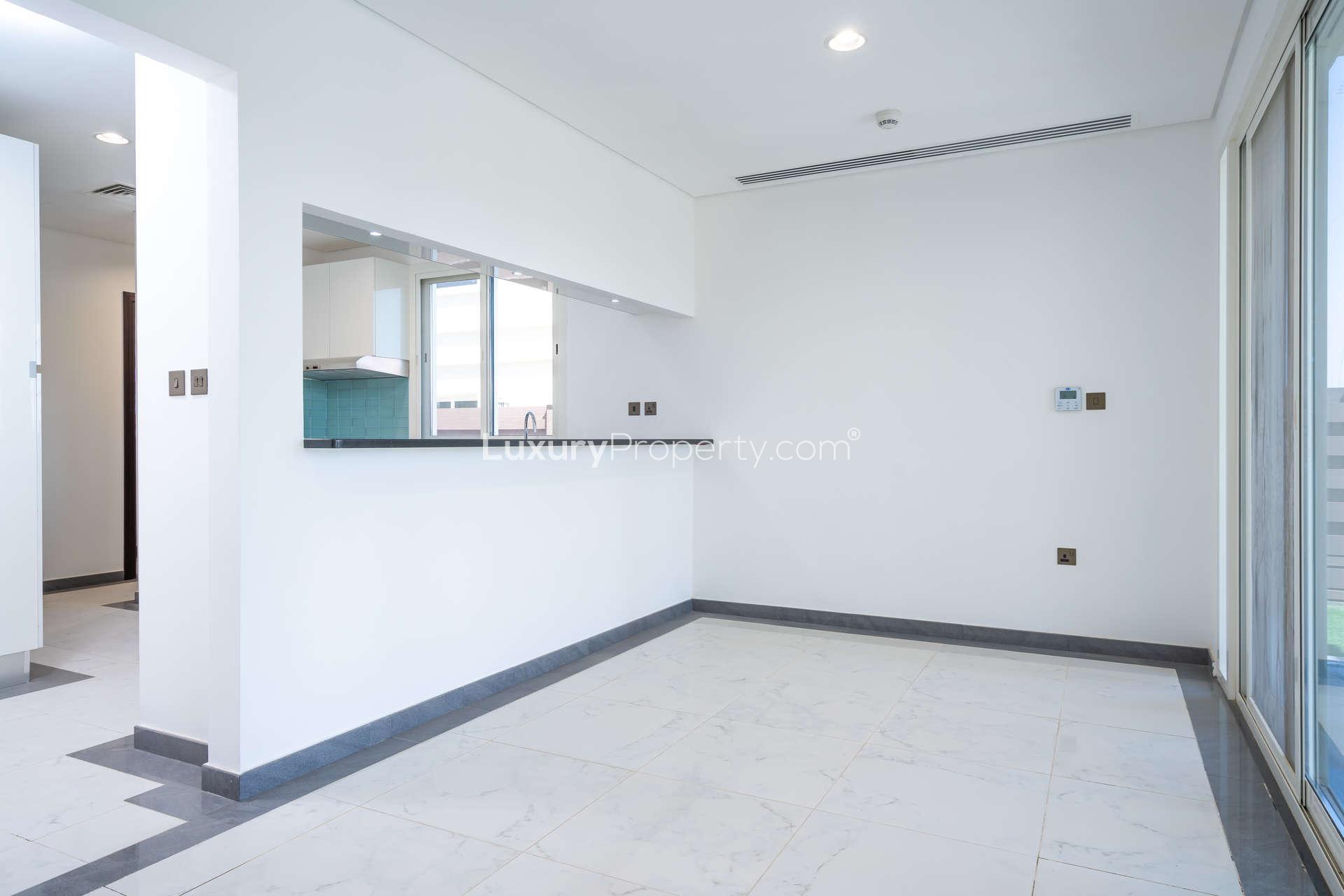 Spacious living area in luxurious 4-bedroom villa, Al Habtoor Polo Club, Dubai