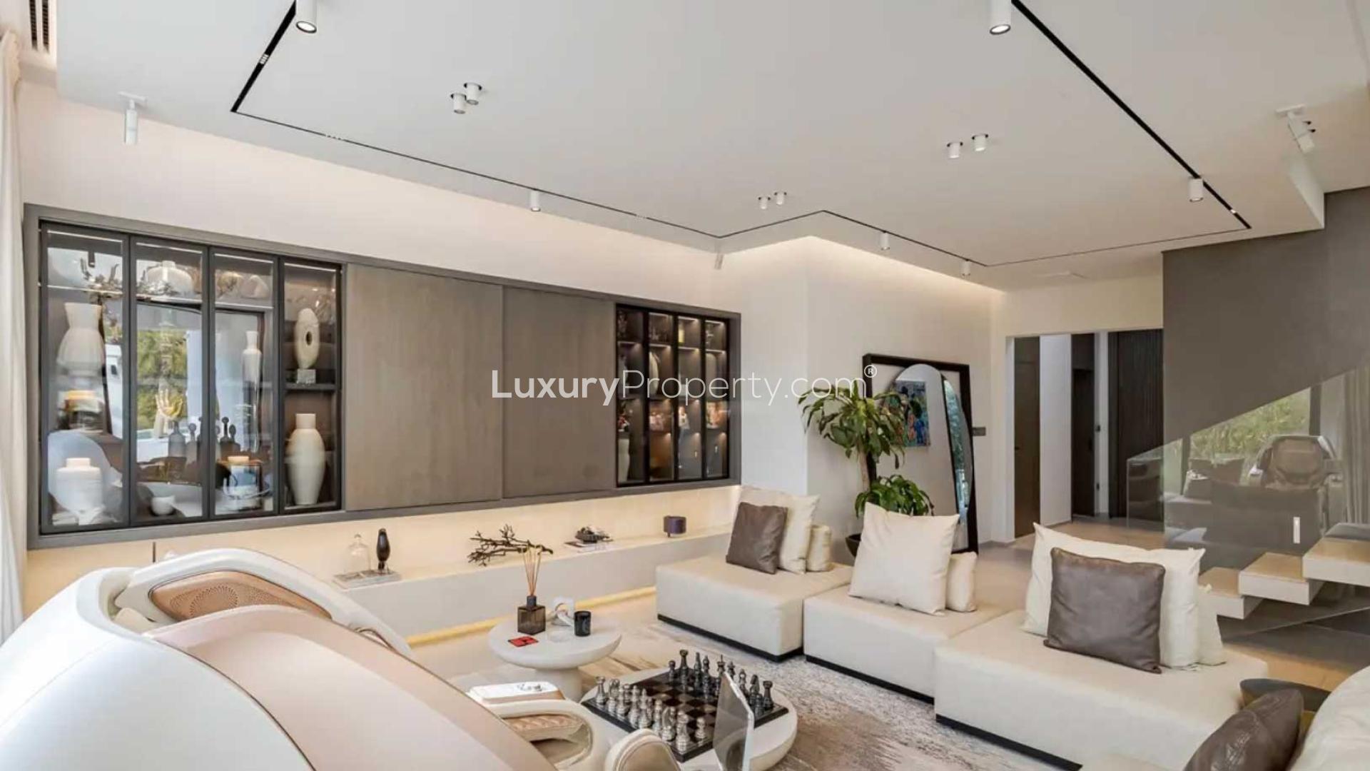 Modern kitchen in luxury villa with island, sleek cabinets, and open-plan design, Jumeirah Islands