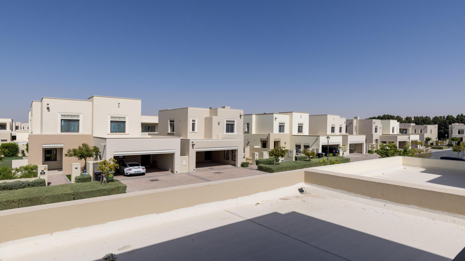 Spacious 4-bedroom villa on corner plot in Azalea, Arabian Ranches 2, available for rent