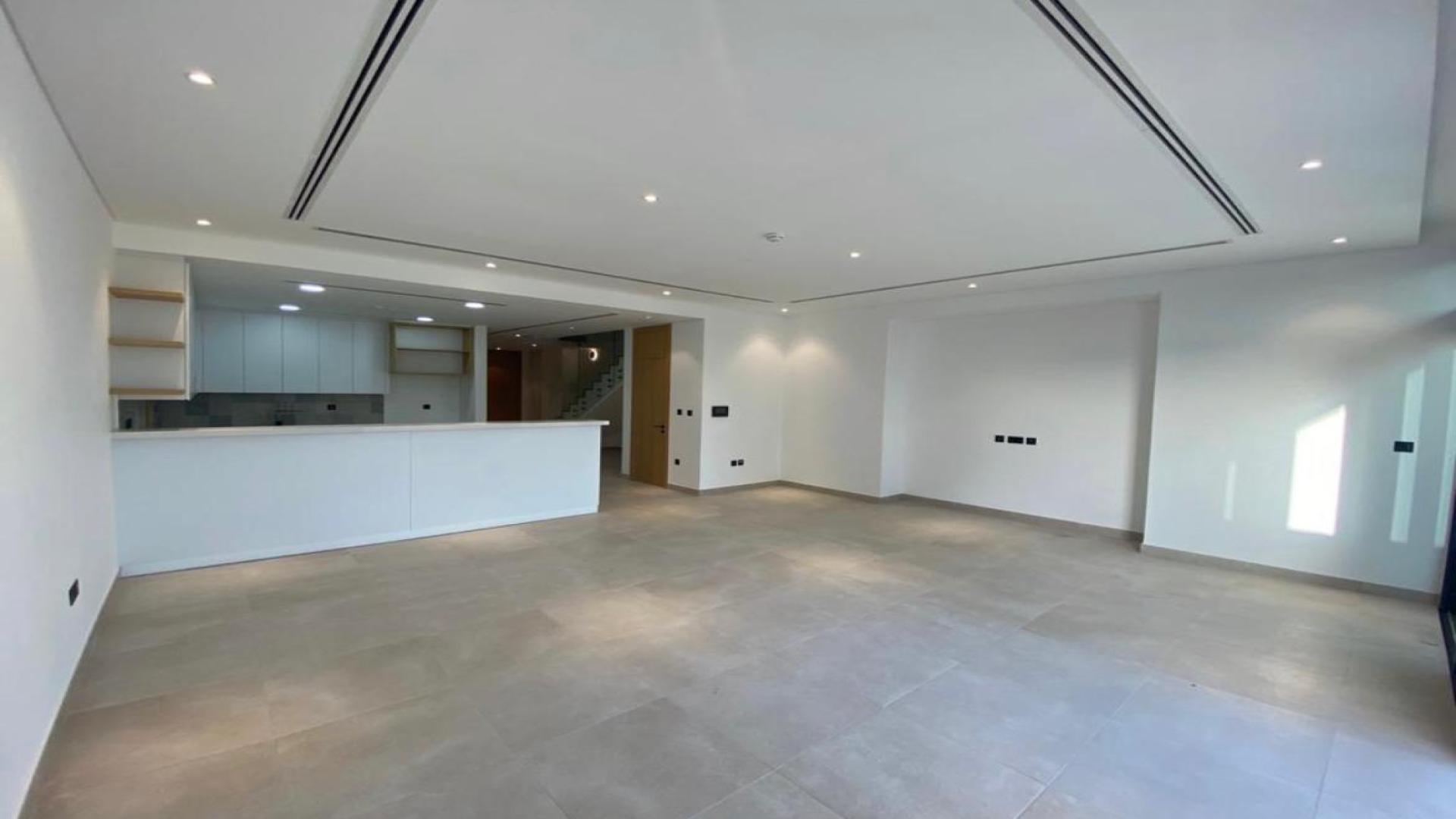 Luxurious villa garden view in Jumeirah Golf Estates, Jumeirah Luxury community