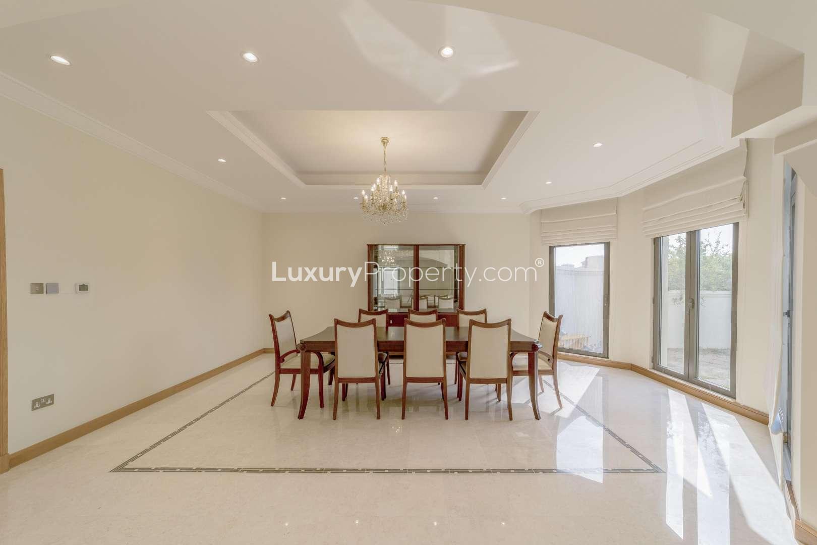 Spacious dining area in unfurnished 4-bedroom beachfront villa, Palm Jumeirah, Garden Homes