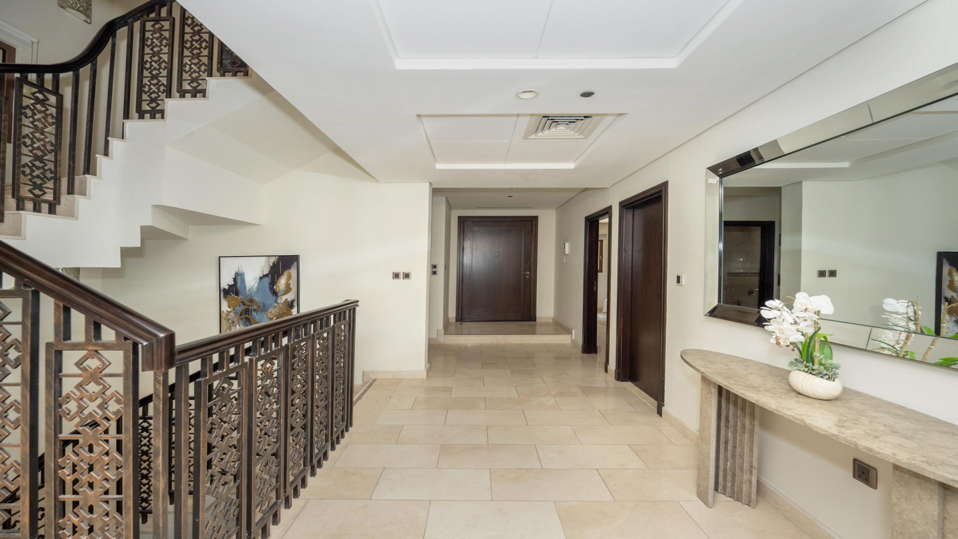 Upgraded villa with pool and beach access in Palm Jumeirah's Kingdom of Sheba community