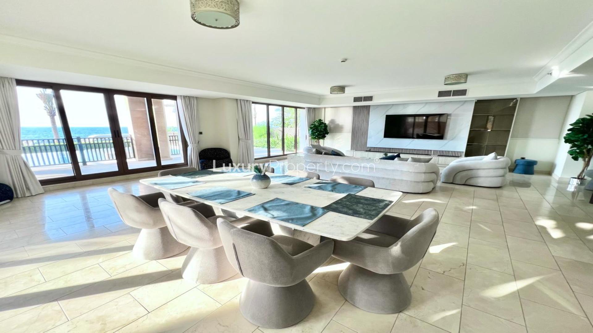 Luxurious living room and dining area in Palm Jumeirah villa for rent, Ref LP43963