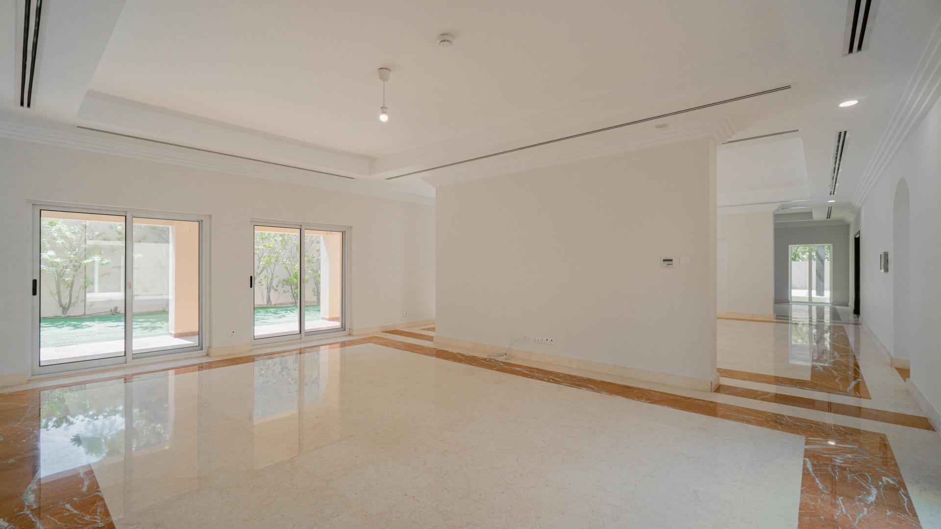 Beautiful four-bedroom villa with garden in Hattan, Arabian Ranches, available for rent