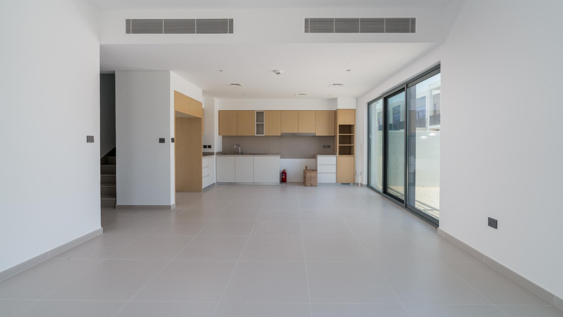 Luxurious 4-bedroom corner villa exterior in Joy, Arabian Ranches III, Dubai for rent