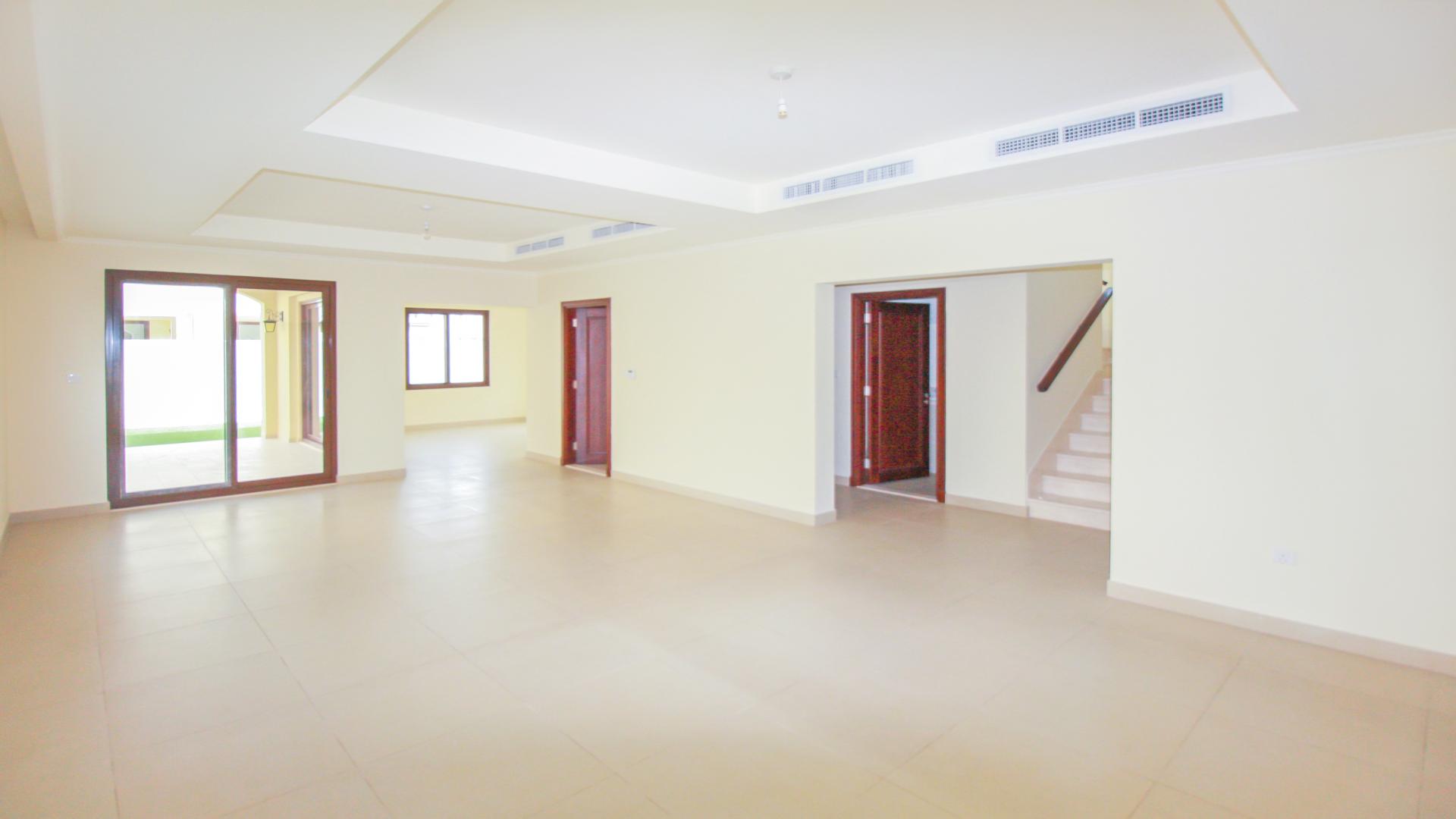 Spacious living area in 4-bedroom villa, Lila, Arabian Ranches 2, for rent