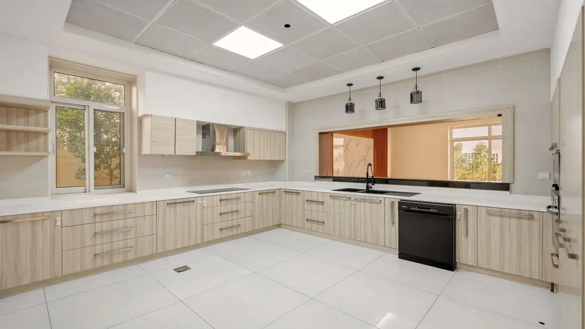 Front view of 4-bedroom villa for rent in The Centro, The Villa community