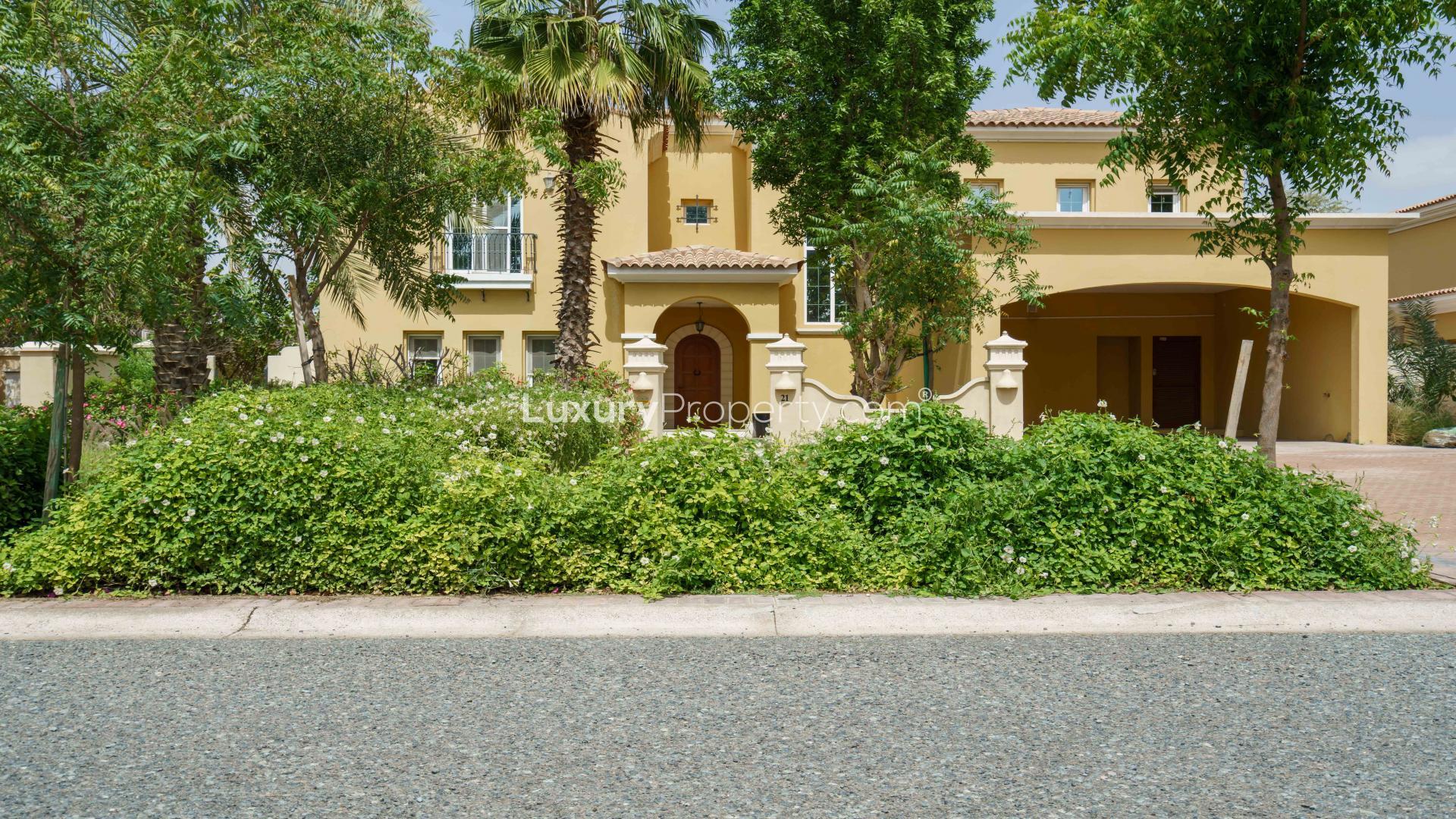 Single row villa near pool in Mirador La Coleccion, Arabian Ranches, for rent