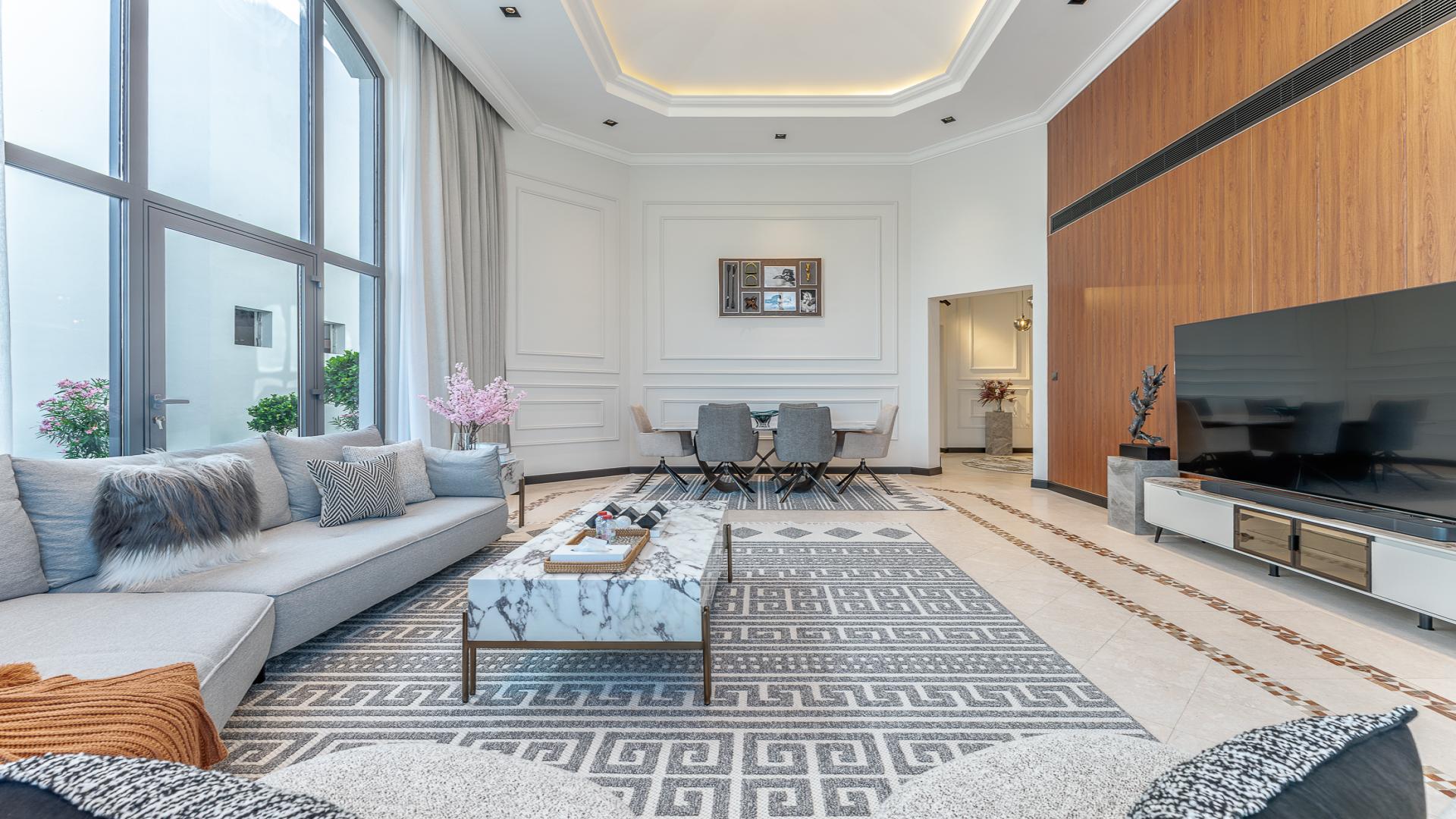 Bespoke beachfront villa with pool, iconic skyline views, Palm Jumeirah Garden Homes