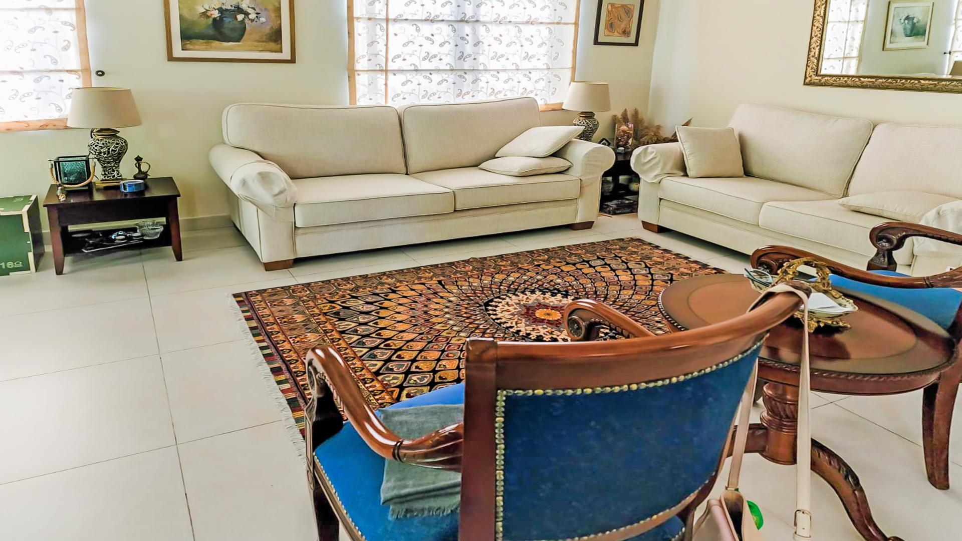 Spacious living room in upgraded villa, Arabian Ranches 2, Palma, available for rent