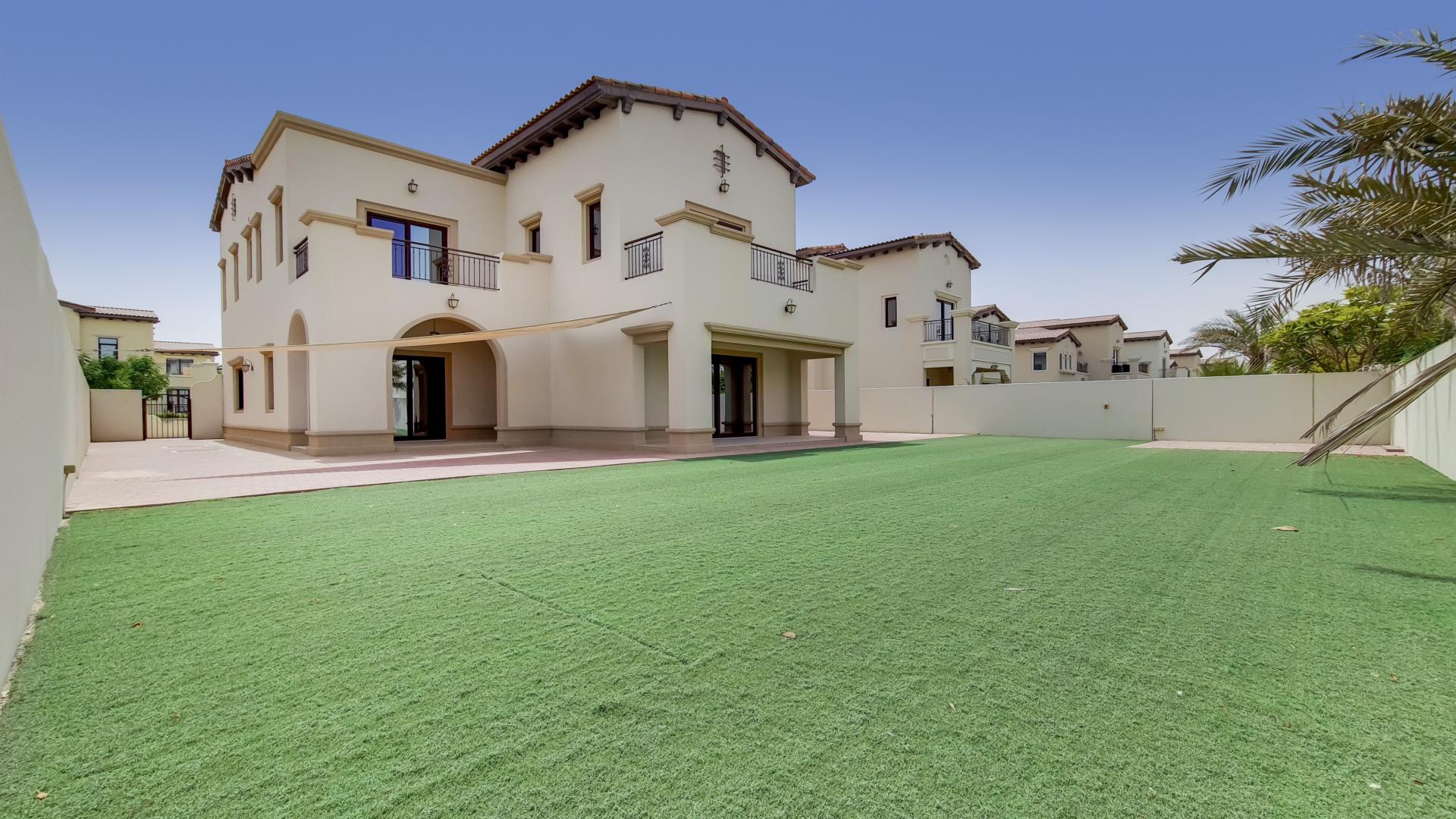 "Spacious villa with landscaped garden in Rasha, Arabian Ranches 2, available for rent now.",Exclusively listed 4-bedroom villa with landscaped garden in Arabian Ranches 2, Rasha community