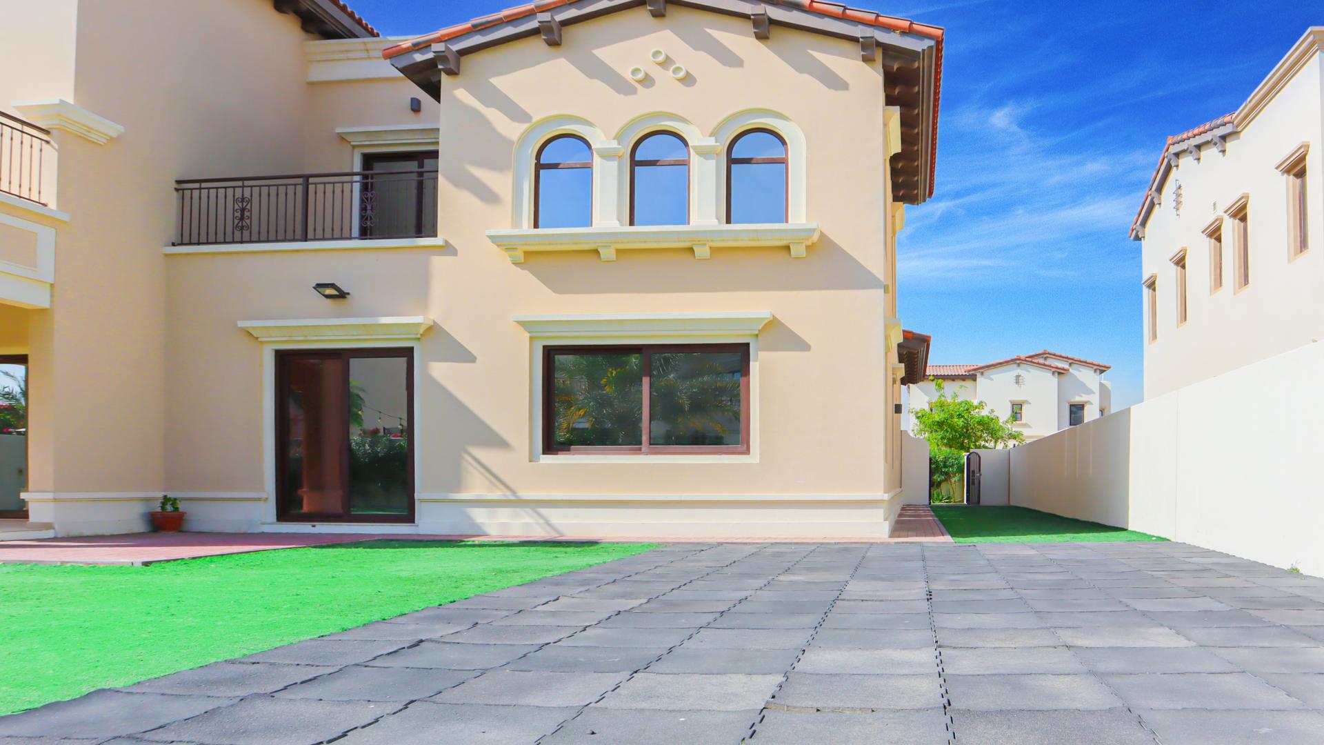 Spacious living area with staircase in 4-bedroom villa, Arabian Ranches 2, Rasha community