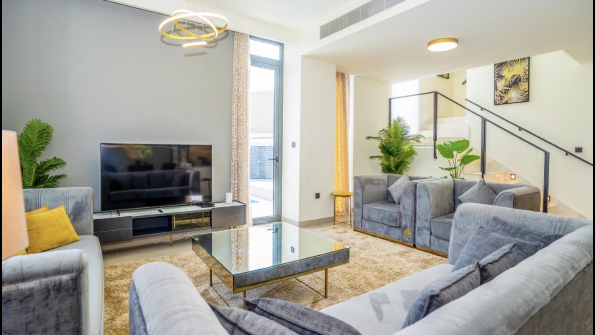 Modern 4-bedroom villa for rent in Golf Grove, Dubai Hills Estate, exterior view