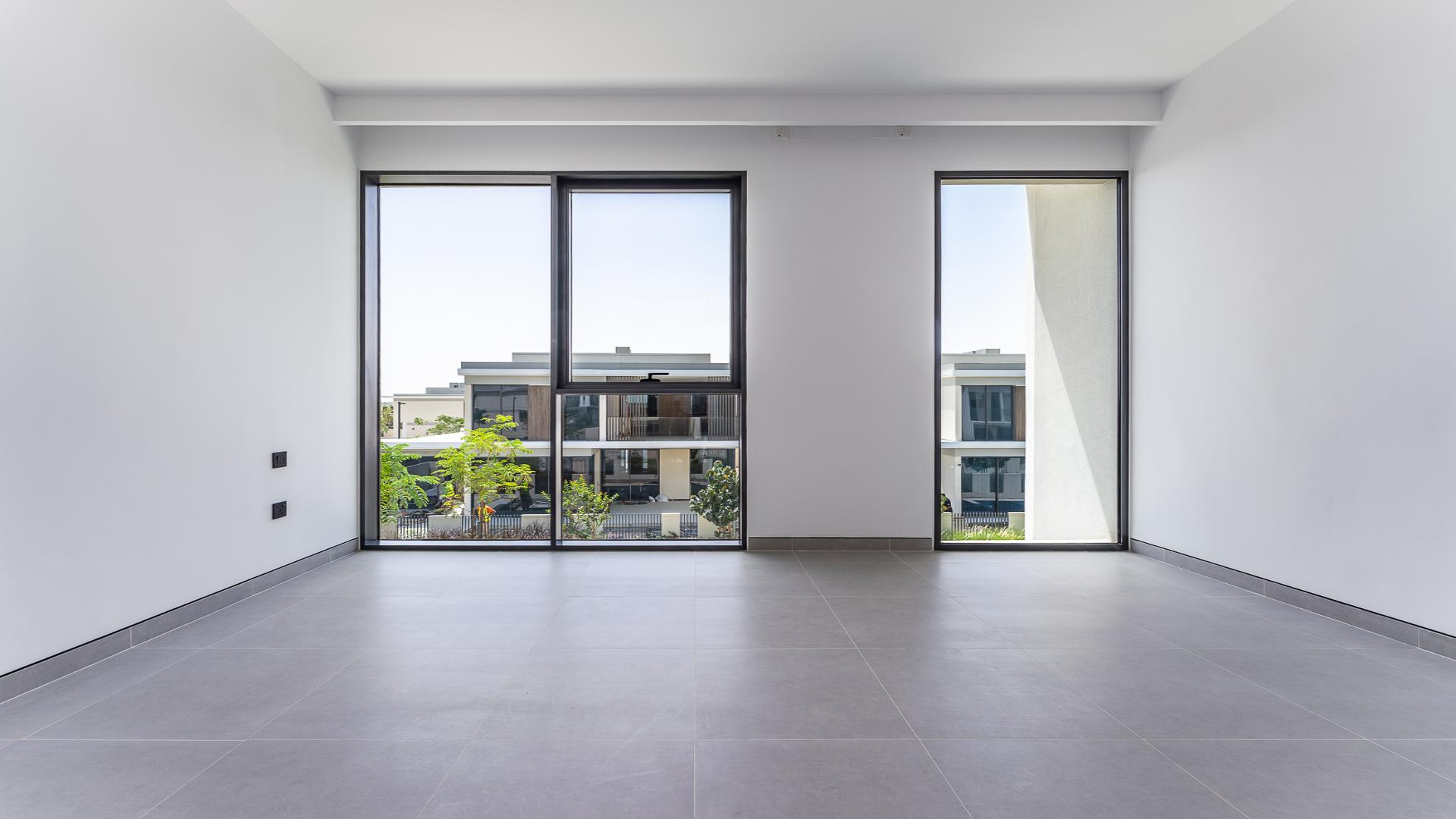 Modern hallway in 4BR villa, Harmony 3, Tilal Al Ghaf, available for rent