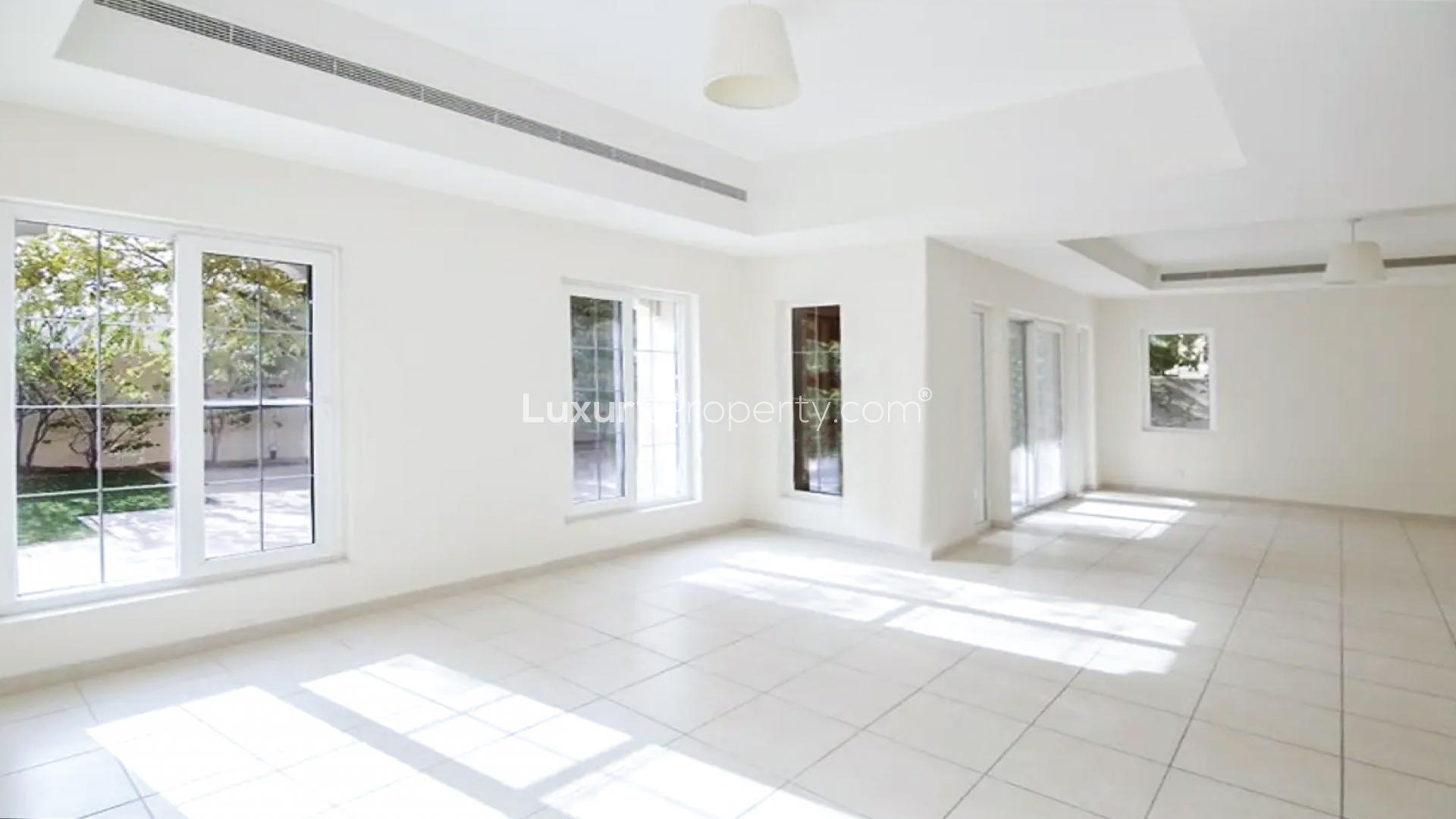 Spacious living area in 4-bedroom villa, Alvorada 4, Arabian Ranches, with garden access