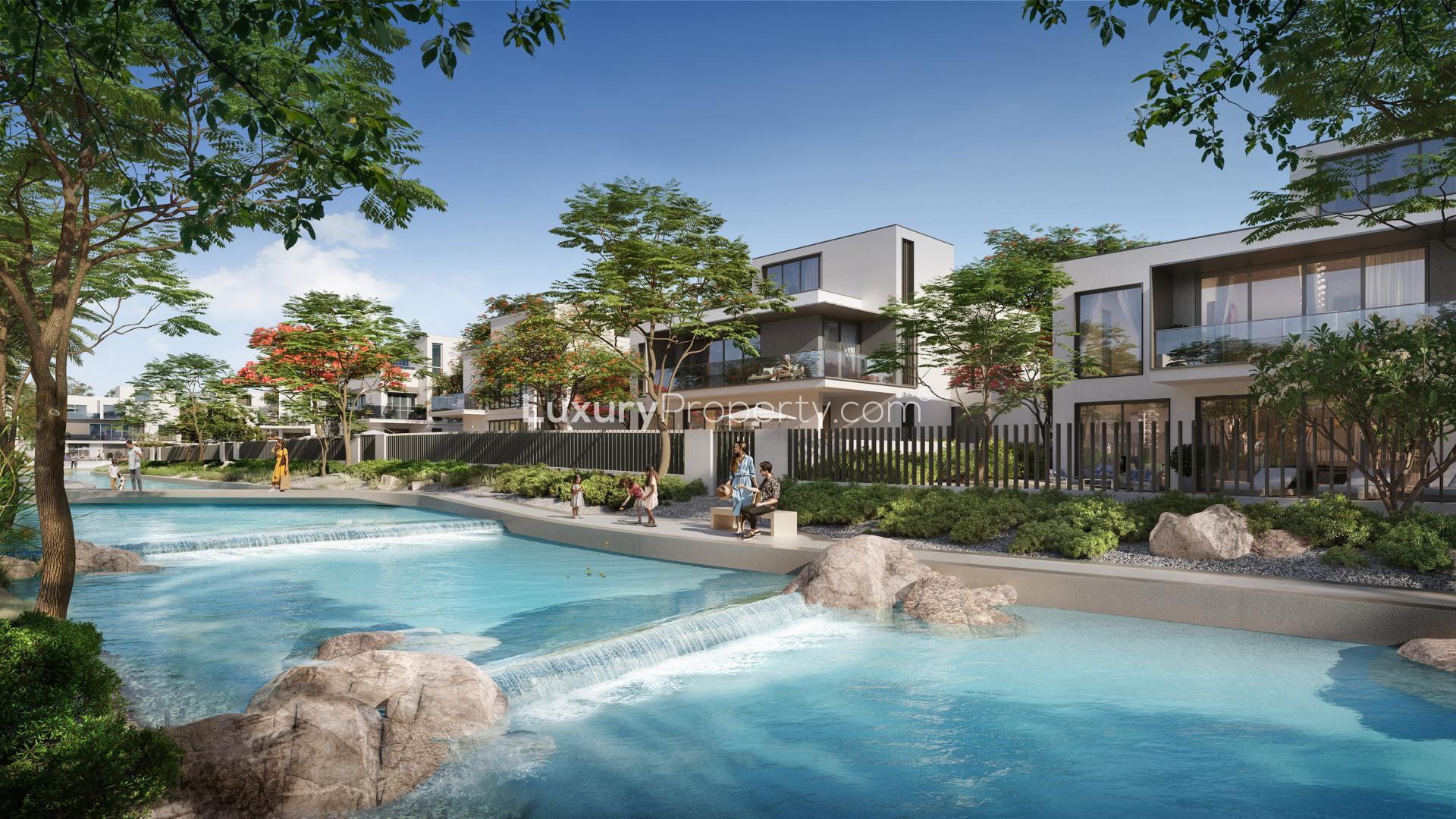 Luxurious villas with pool view at The Oasis - Palmiera 3 by Emaar