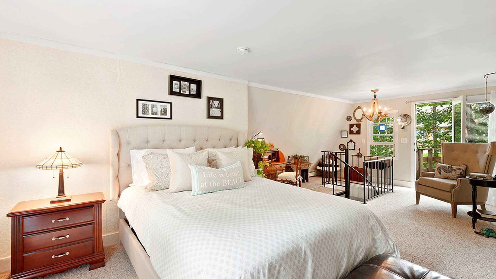 Luxurious Hamptons villa bedroom with elegant decor and natural light, 1663 Majors Path