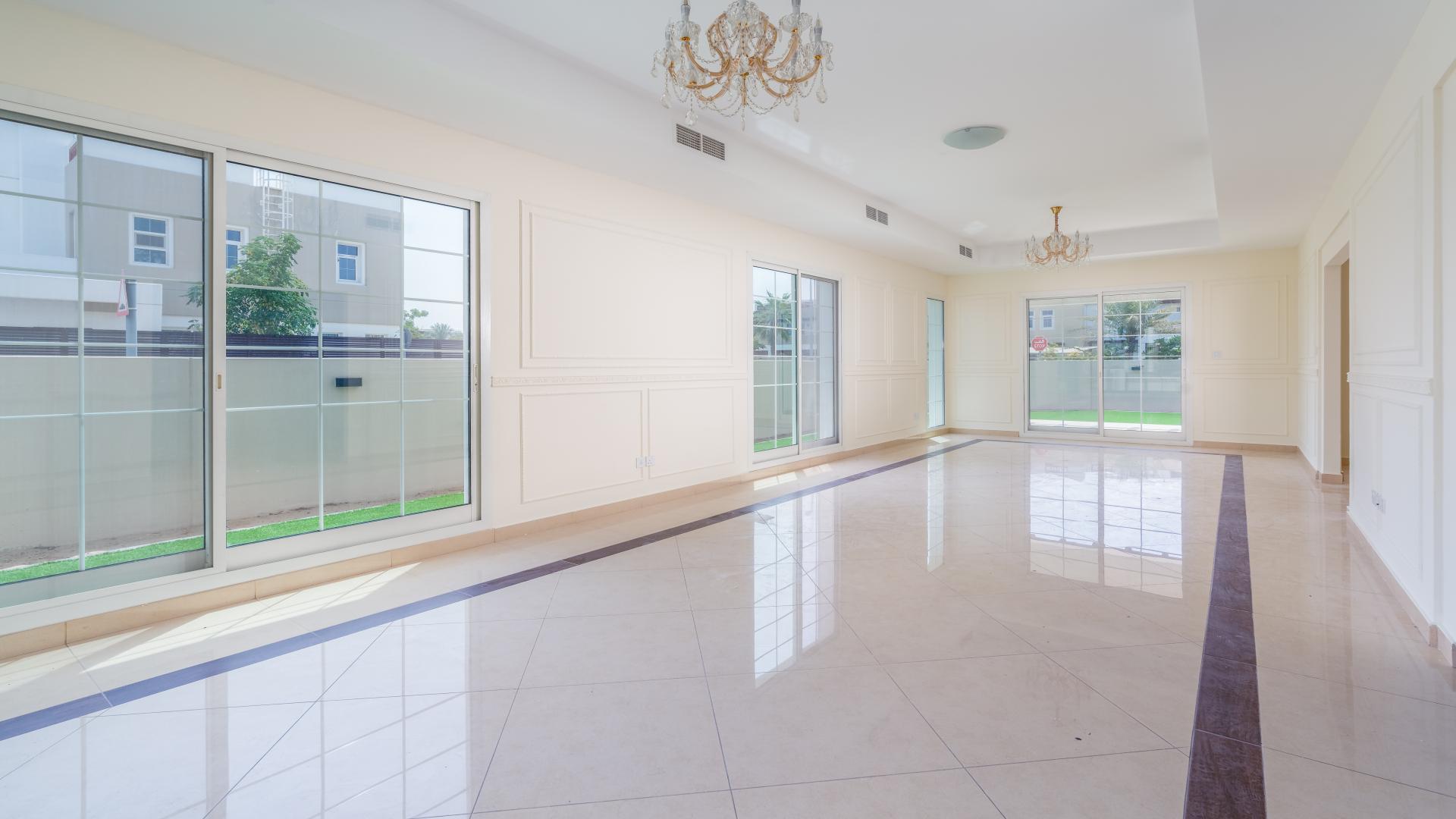 Exterior view of a splendid family villa for sale in Rahat, Mudon community