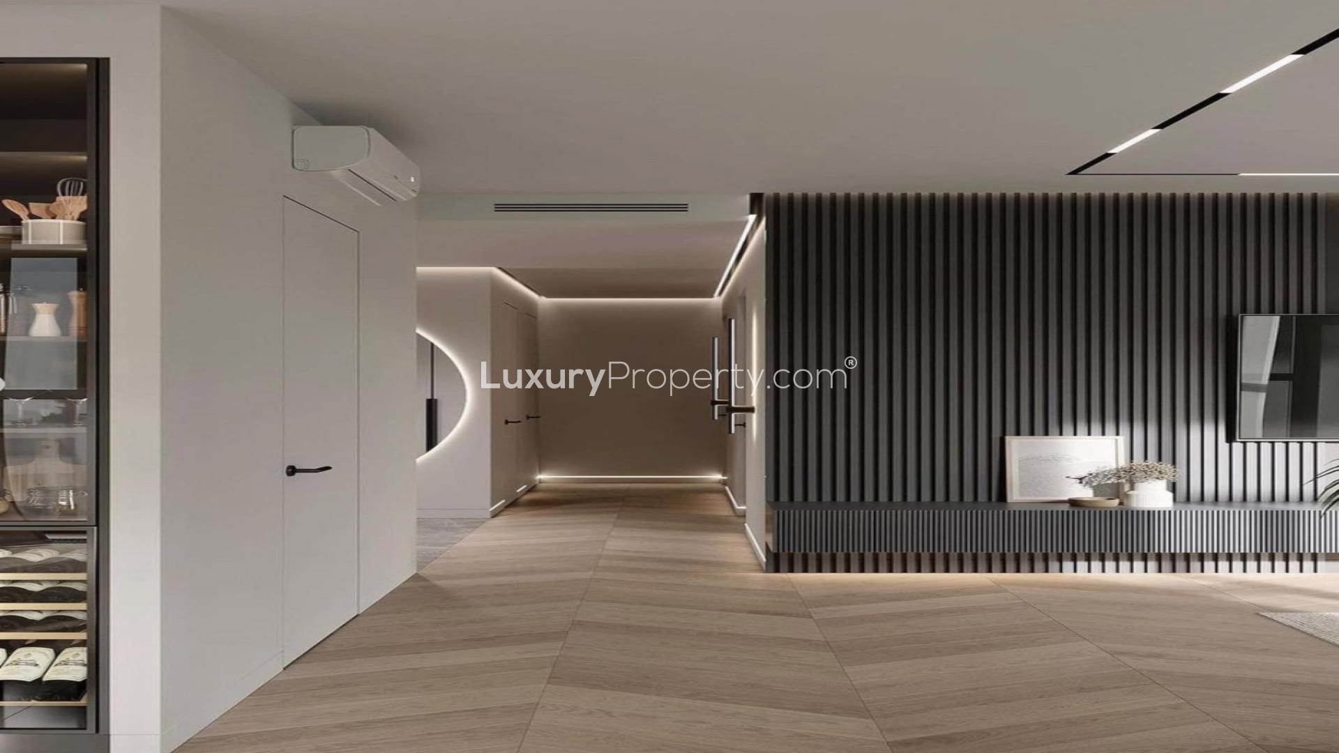 Modern hallway in luxury 4-bedroom villa, Jumeirah Islands Mediterranean Clusters, elegant lighting design
