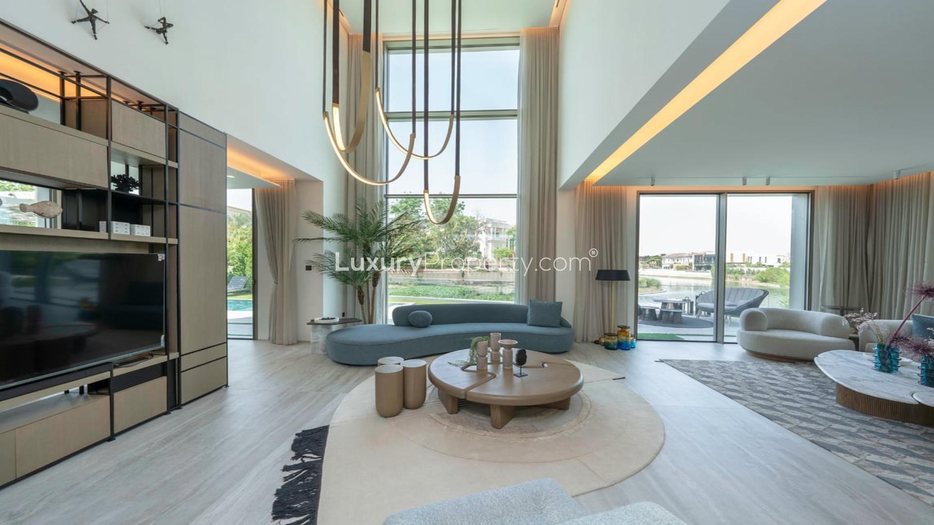 Boutique villa with pool and modern patio in Jumeirah Islands, Islamic Clusters