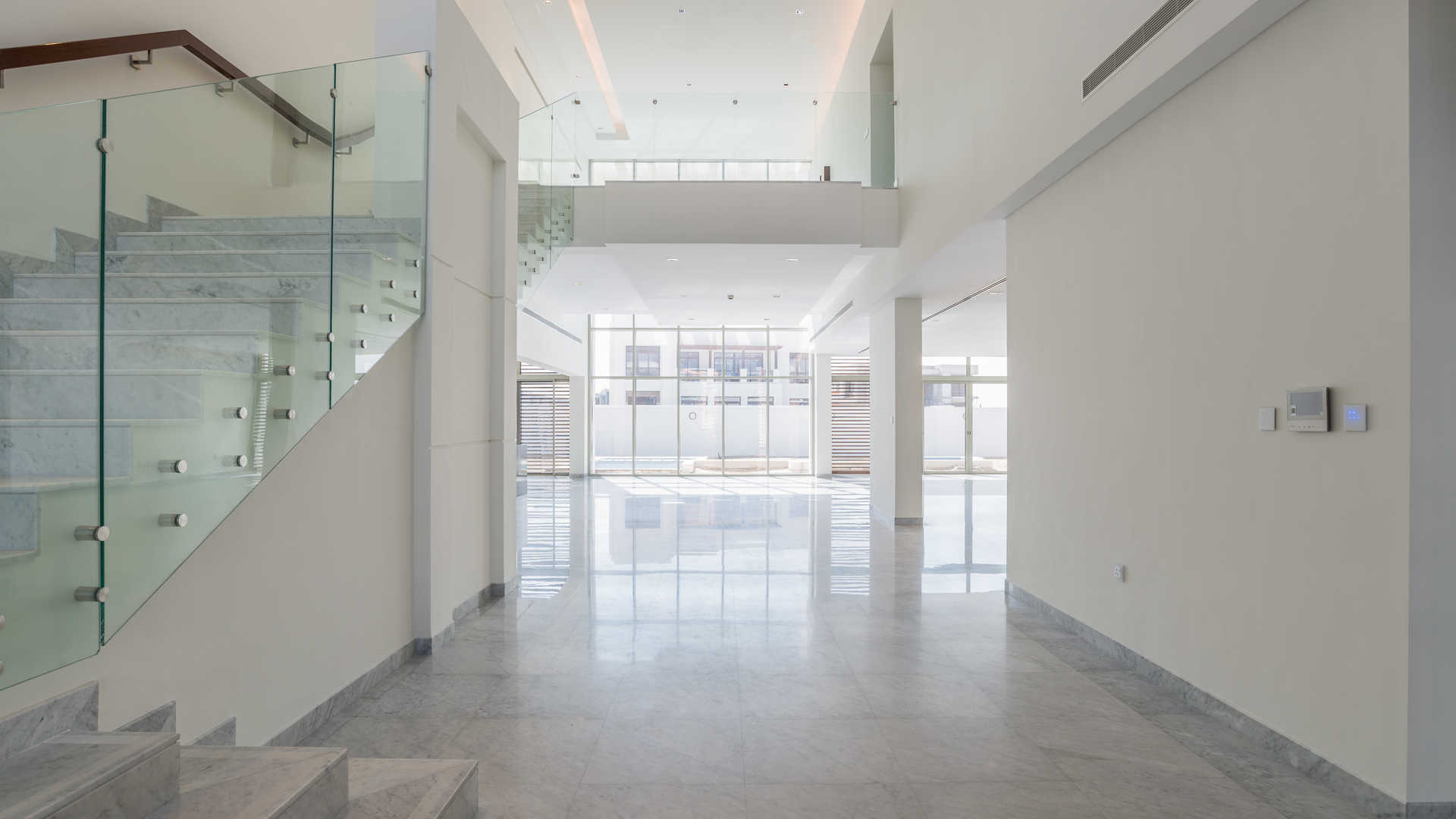 Luxurious interior of 4-bedroom villa in District One, Mohammed Bin Rashid City, for sale