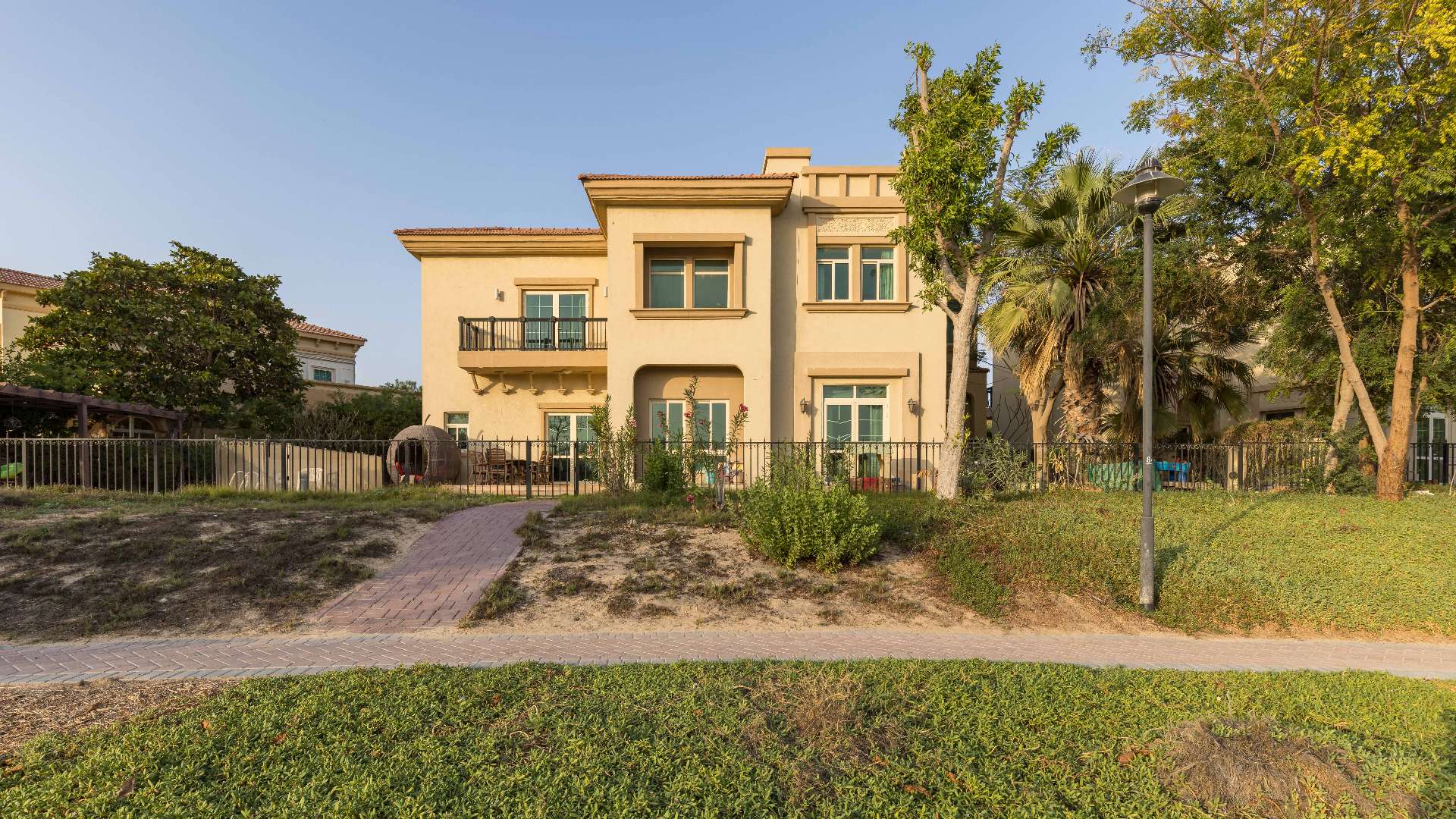 Luxurious hallway in Costa del Sol villa, European Clusters, Jumeirah Islands, marble flooring