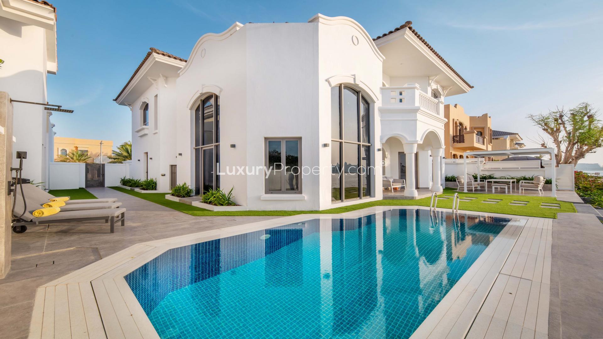 Exquisite 4-bedroom villa with private pool for rent in Garden Homes, Palm Jumeirah