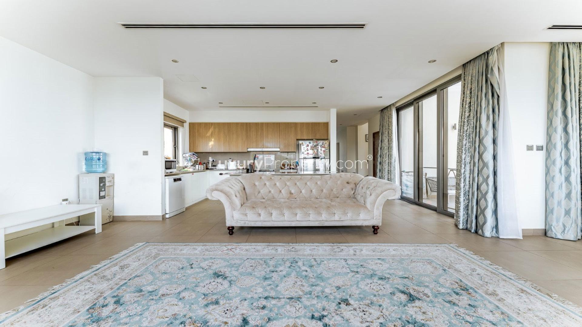 N/A,Modern kitchen in Sidra 3 villa, Dubai Hills Estate, featuring sleek appliances and spacious layout