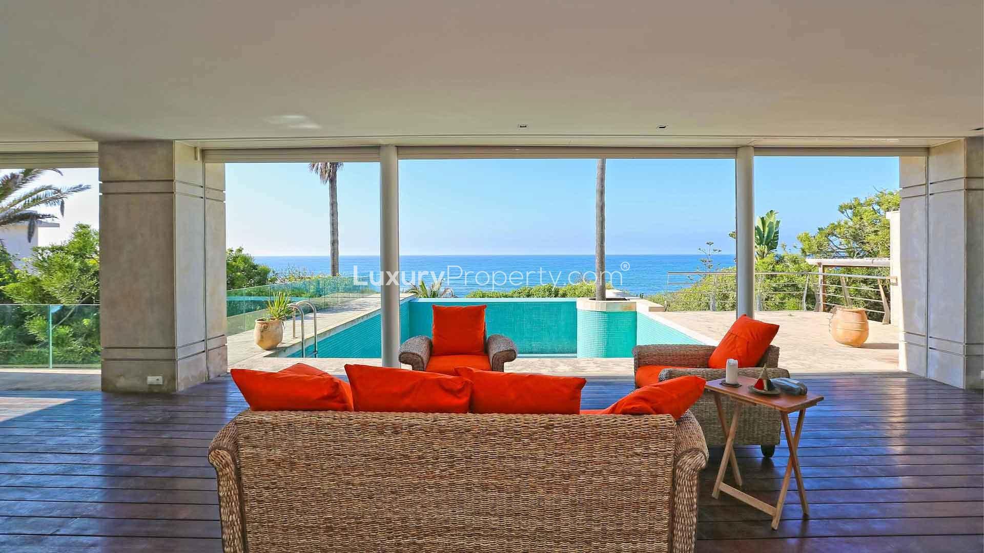 Luxurious open-plan living area with ocean view in Villa Bellevue Atlantique, Rabat