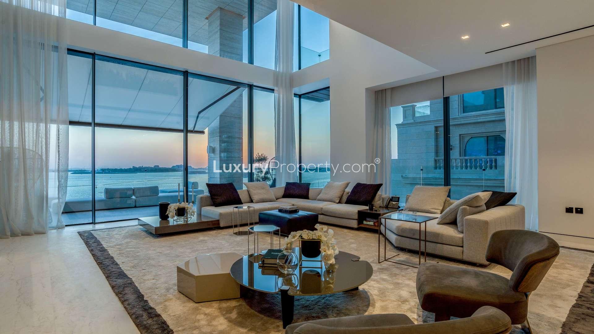 Luxurious living room with sea view in Palm Jumeirah townhouse for sale