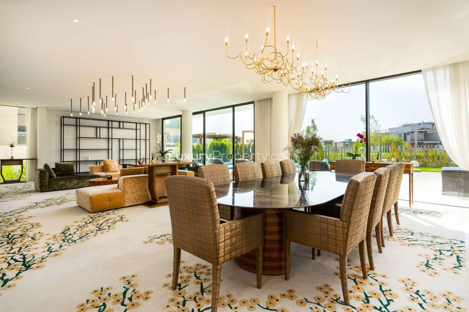 Luxuriously upgraded villa with private pool in Parkway Vistas, Dubai Hills Estate for sale