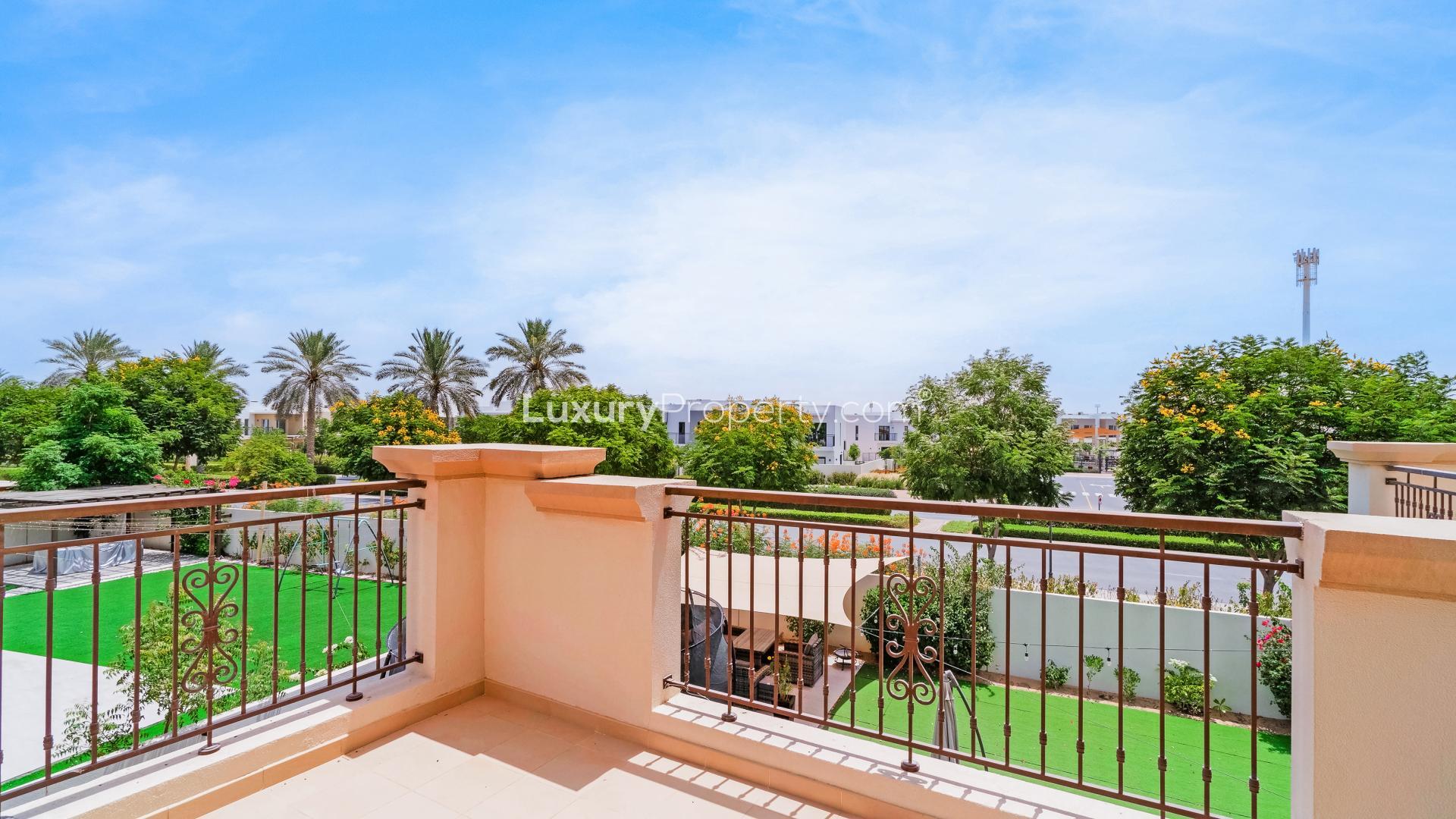 Spacious living room in 4-bedroom villa, Rosa, Arabian Ranches 2, with modern decor