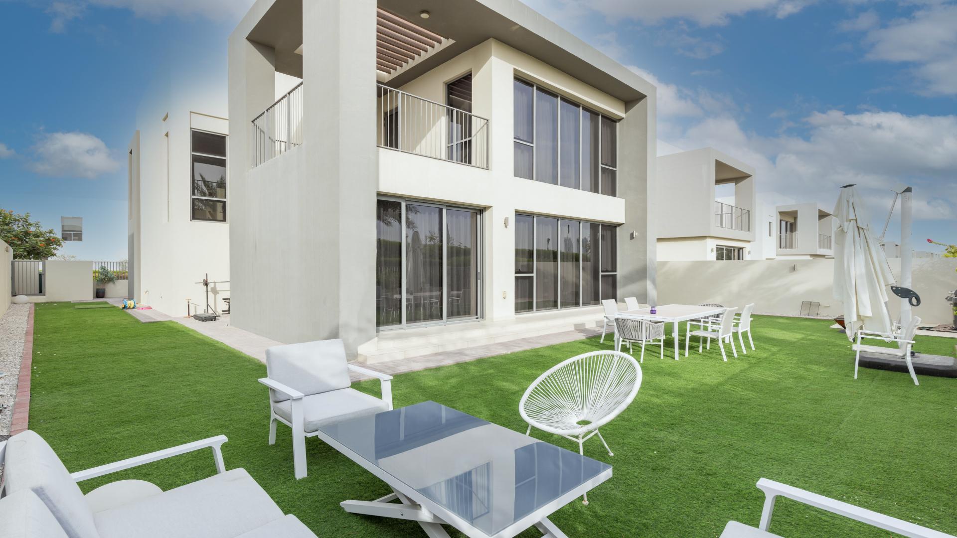 Modern kitchen and living area in Sidra Villas, Dubai Hills Estate, 4-bedroom villa for sale