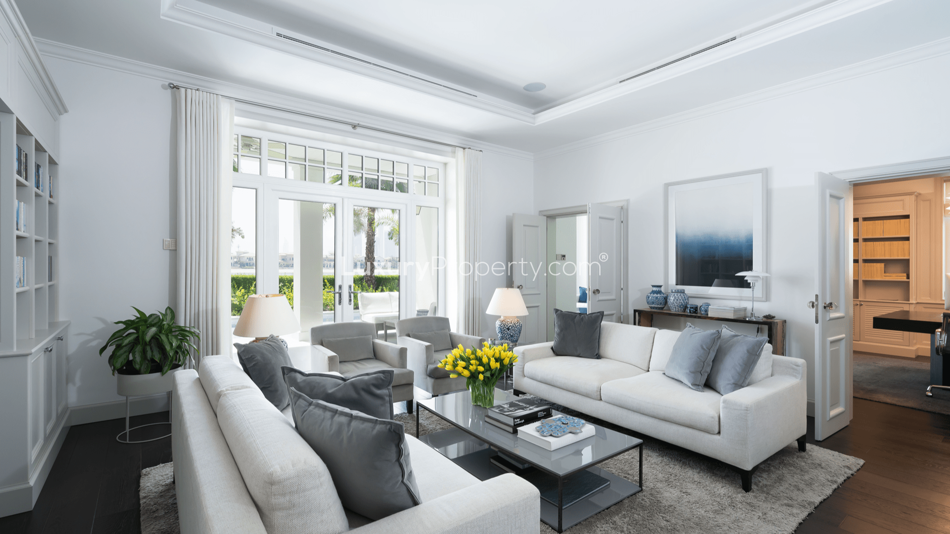 N/A,Luxurious living room in 5-bedroom villa, Palm Jumeirah Signature Villas, modern decor