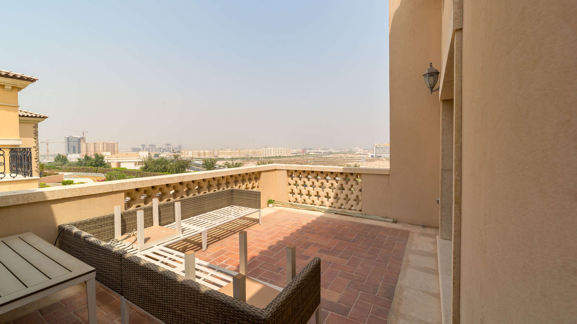 Elegant bathroom with modern fixtures in Whispering Pines villa, Jumeirah Golf Estates